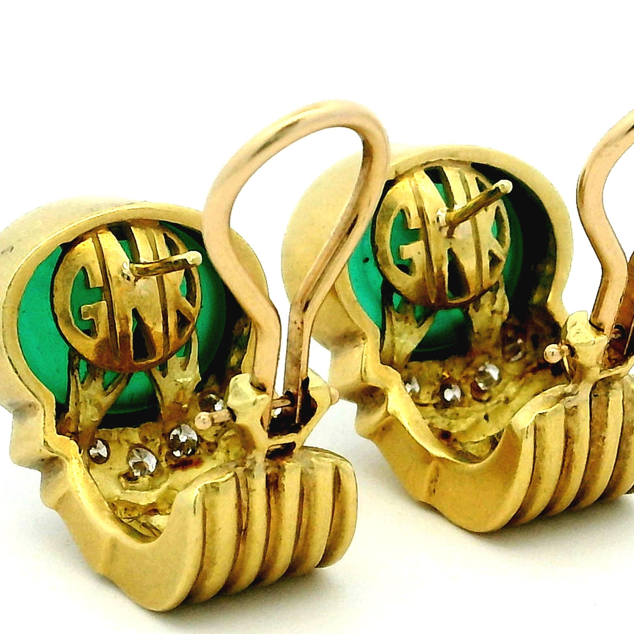 Pendientes George K. Wittels de oro de 18 quilates tallados en calcografía verde y diamantes, años 80 en venta 4