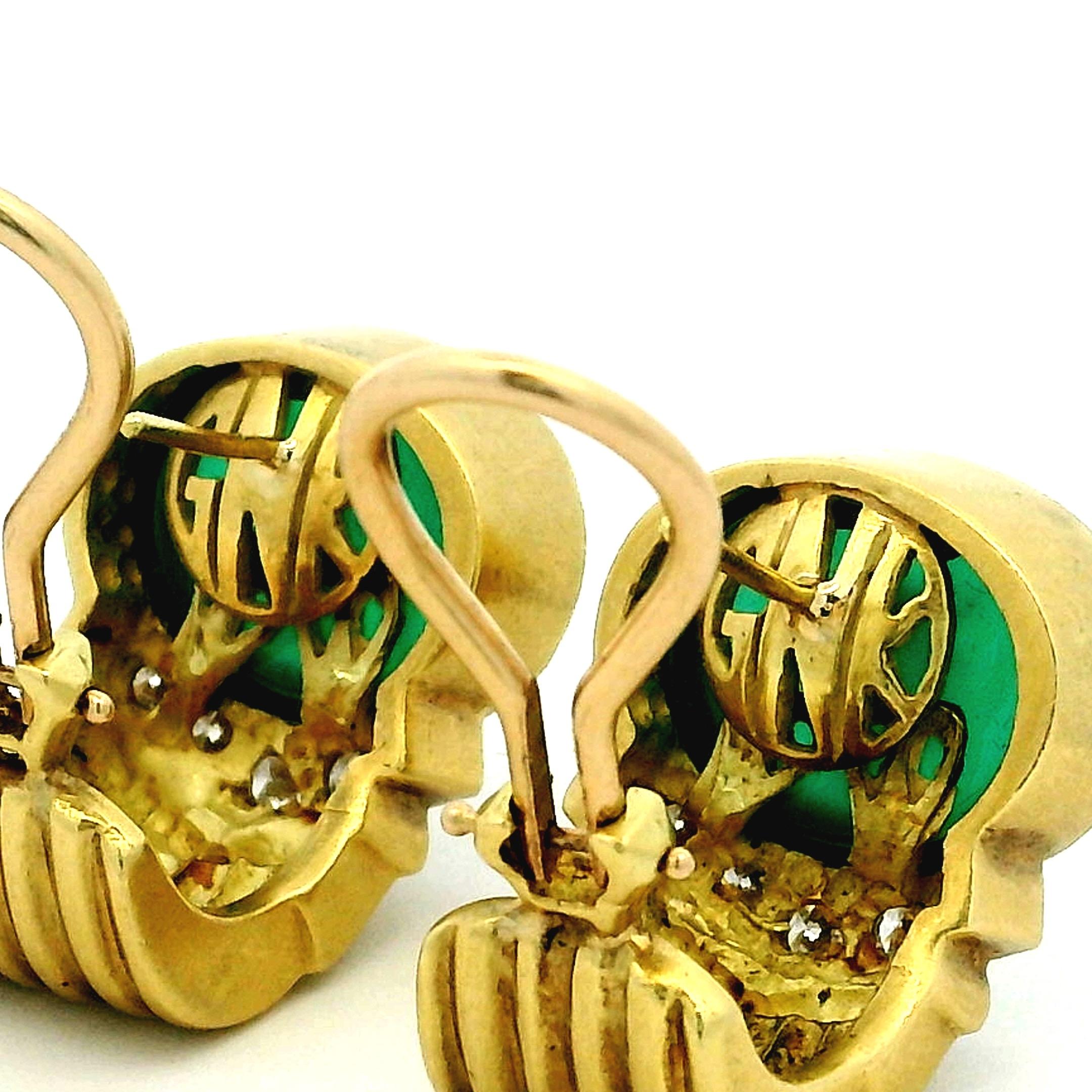 Pendientes George K. Wittels de oro de 18 quilates tallados en calcografía verde y diamantes, años 80 en venta 5