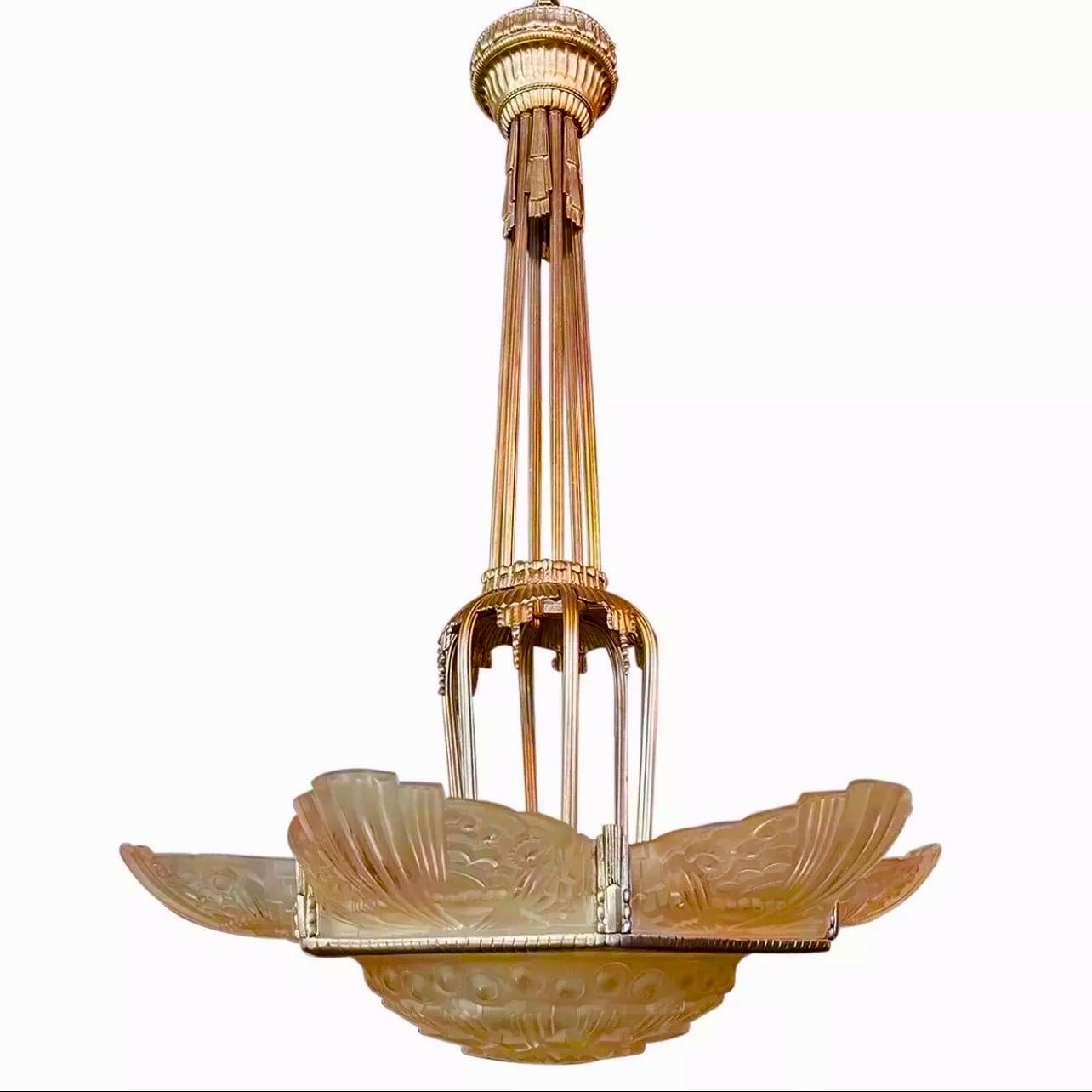 George Leleu gilt bronze chandelier original, french 1930 In Good Condition For Sale In La xara, VC