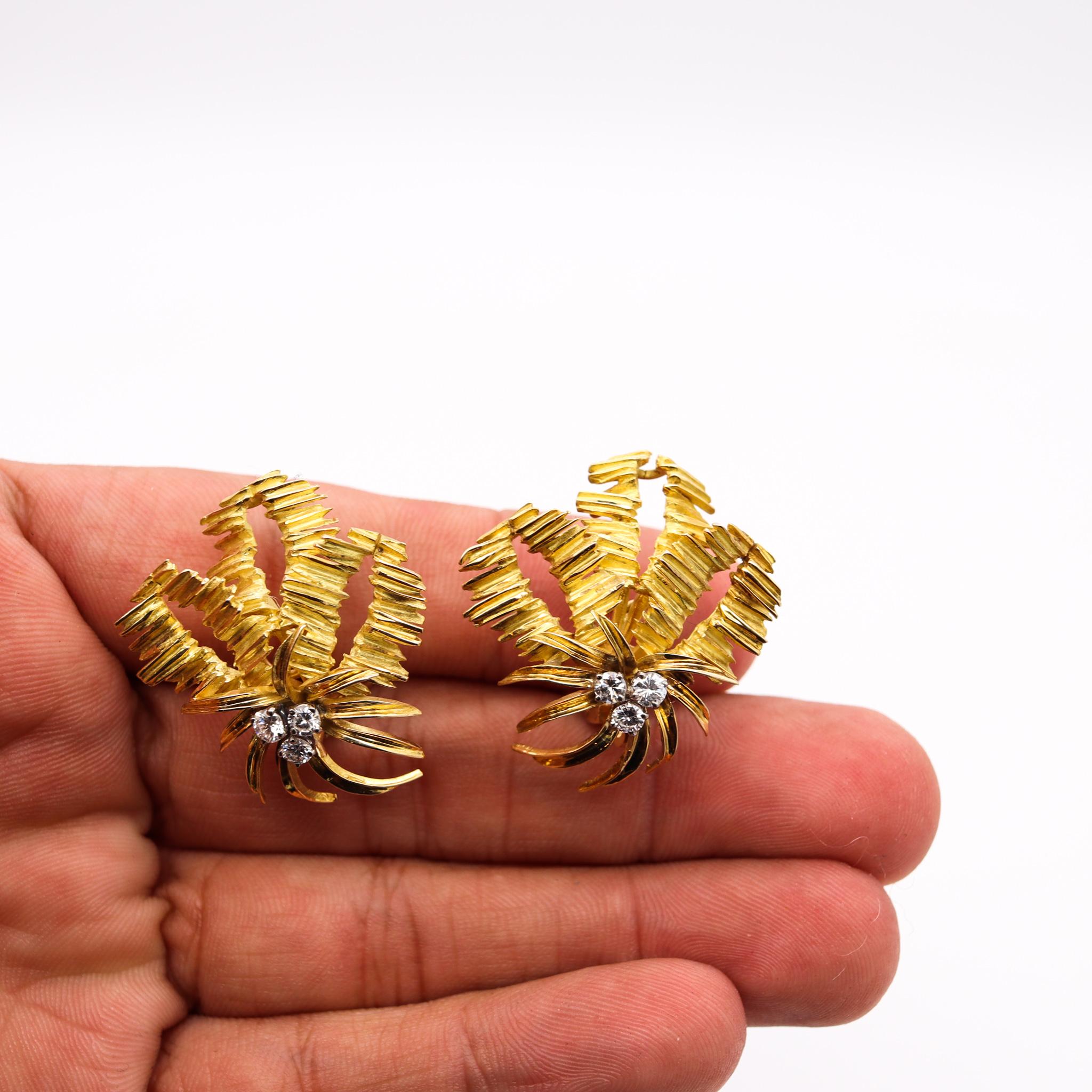 Post-War George L'Enfant 1960 Paris Rare Textured Earrings 18Kt Gold with Cts VS Diamonds For Sale