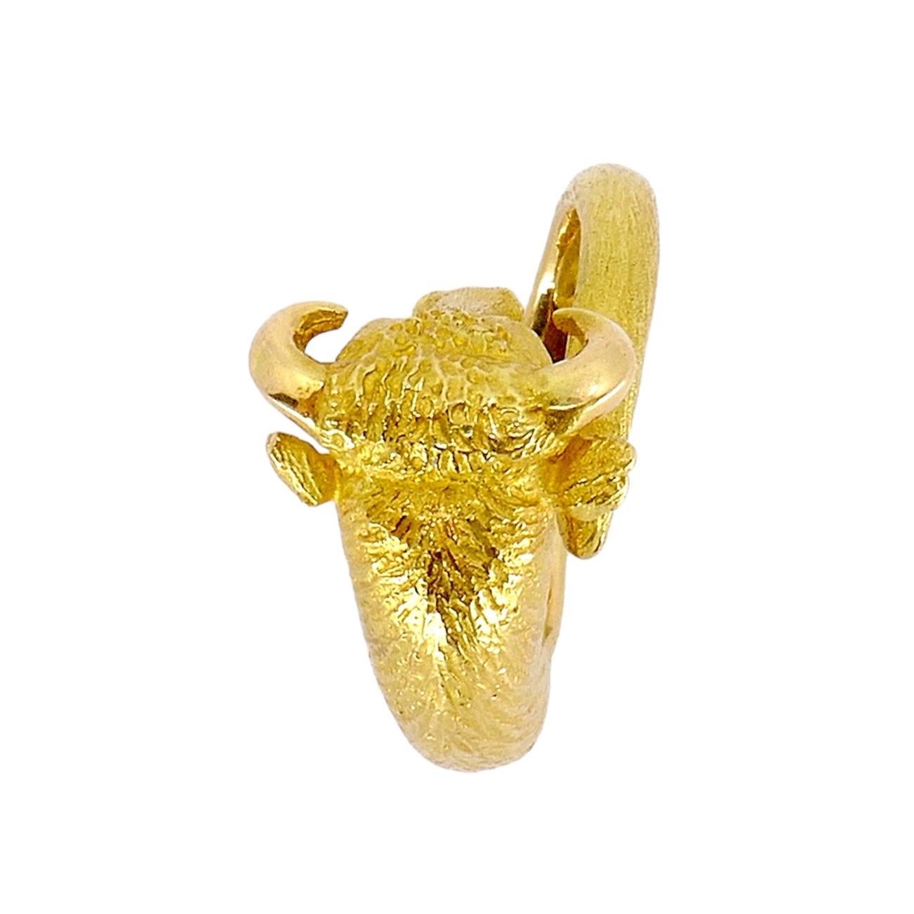 Women's or Men's George L'Enfant for Cartier 18k Gold Taurus Bull Ring For Sale
