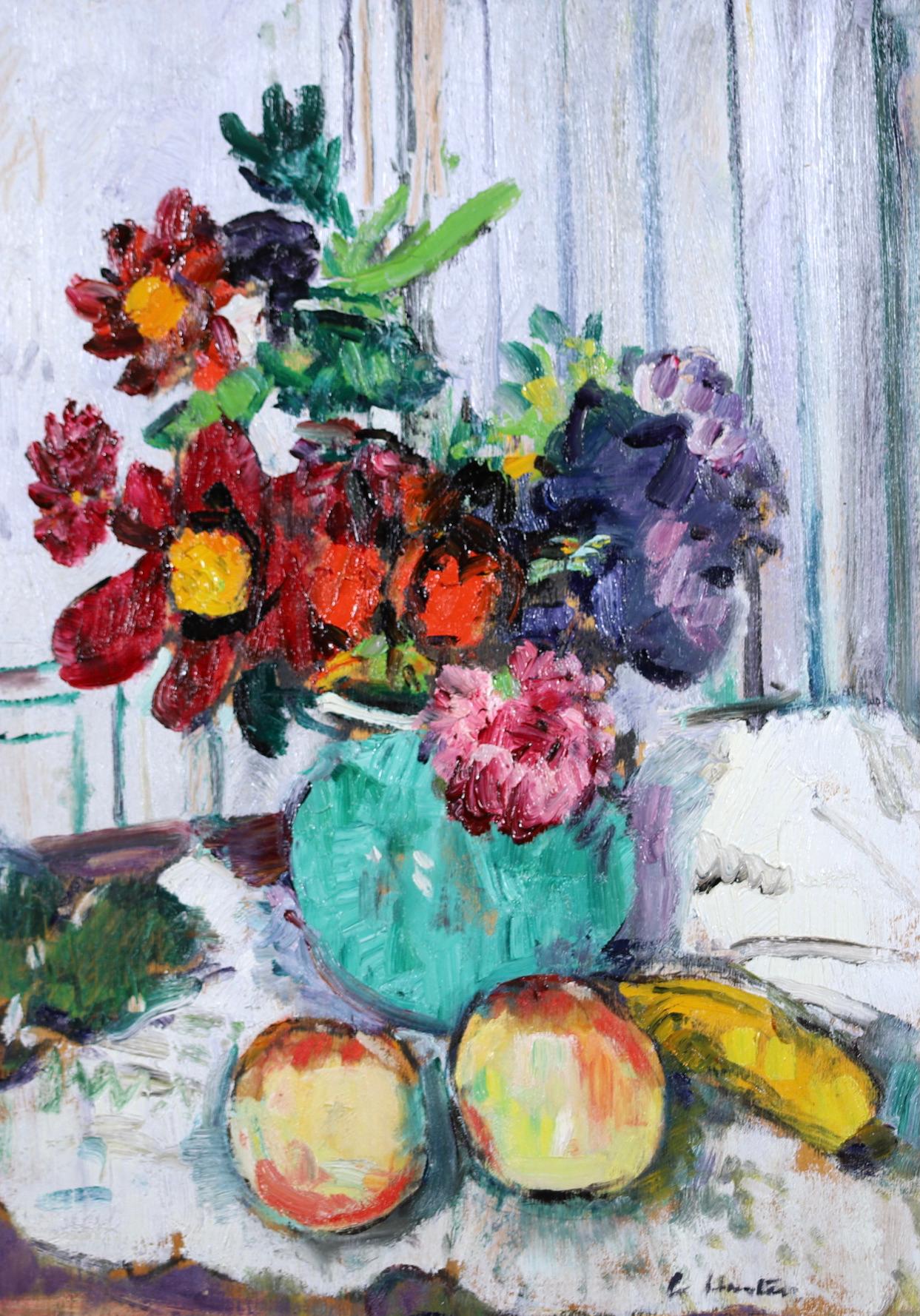 Fleurs et fruits - Nature morte coloriste, peinture à l'huile de George Leslie Hunter en vente 1
