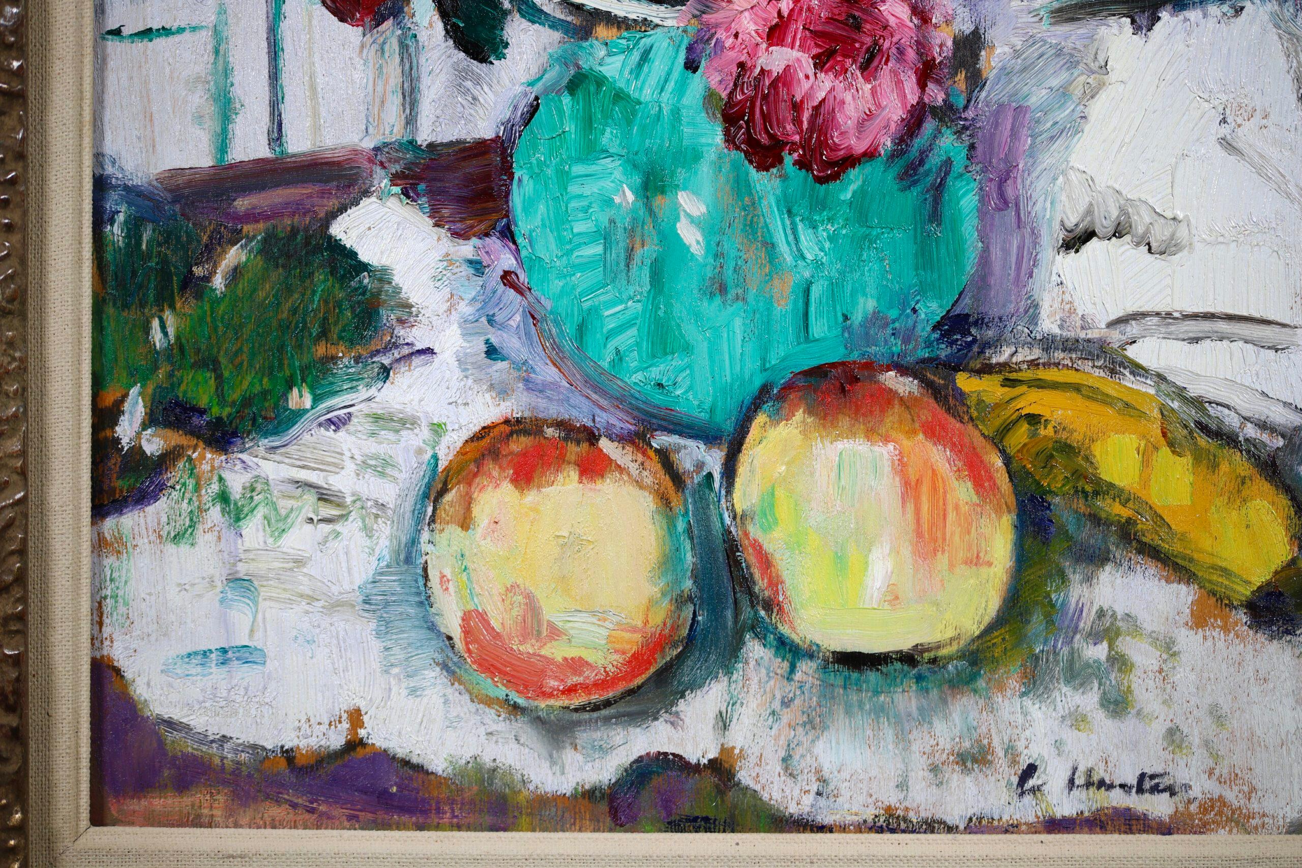 Fleurs et fruits - Nature morte coloriste, peinture à l'huile de George Leslie Hunter en vente 8