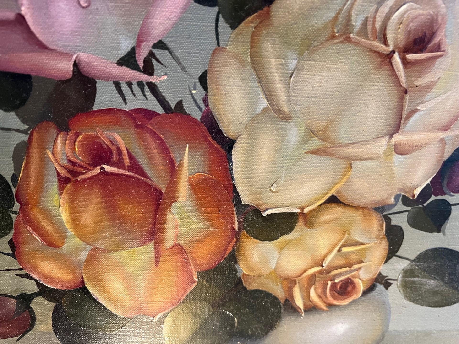 George Leslie Hunter
Britisch 1911 - 1969

George Leslie Reekie
Britisch 1911 - 1969

Ölmaler von Stillleben mit Blumen, Früchten und Weinflaschen.  Seine Arbeiten sind detailliert, präzise und gut ausgeführt und seine Hintergründe sind geometrisch