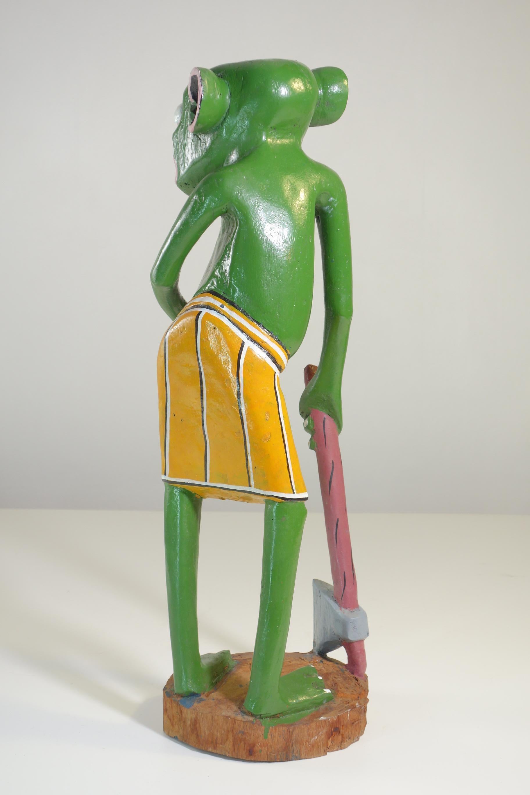 George Lilanga Afrikanische Kunst Grüne Figur Holz-Emaille-Skulptur im Angebot 1