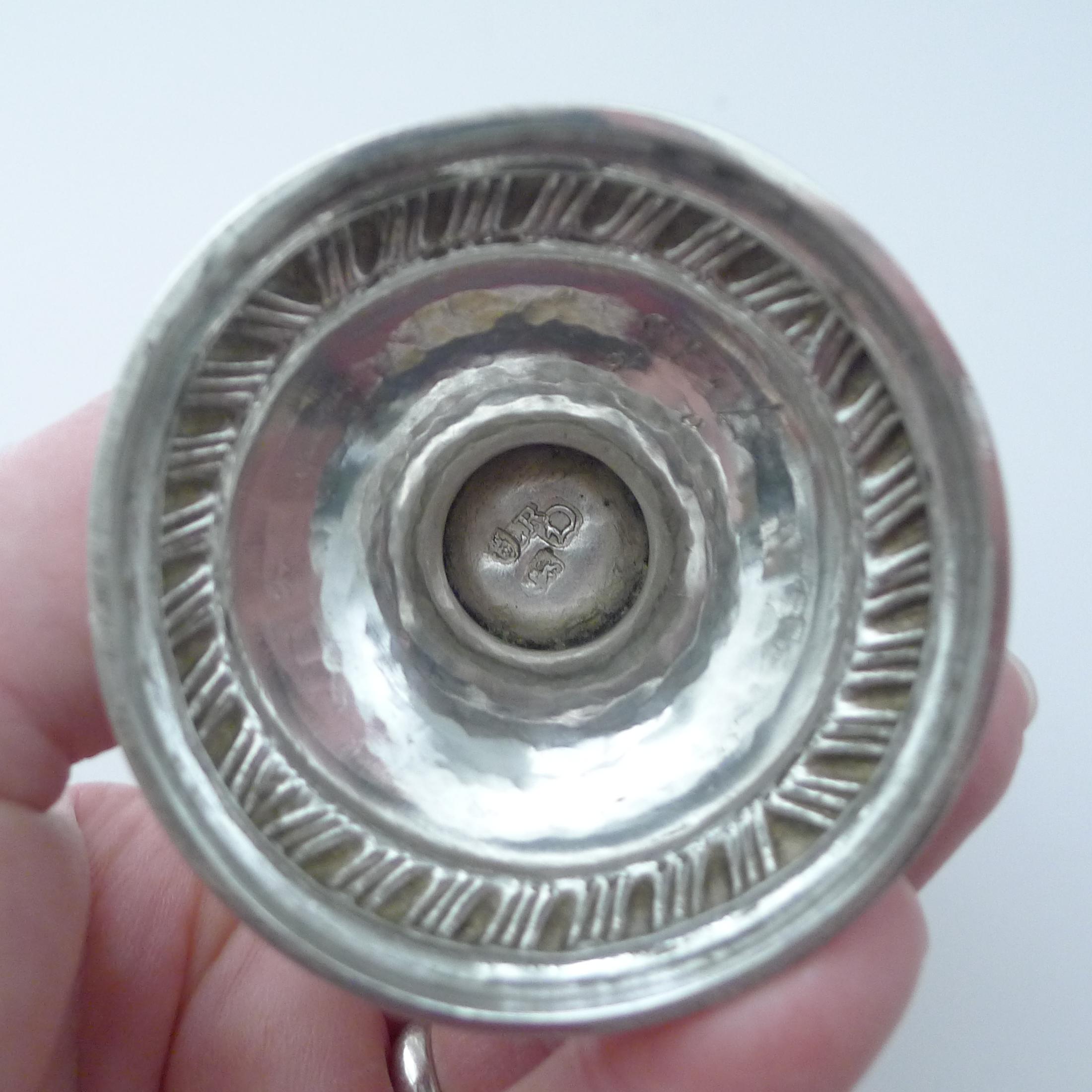 Argento 925 George lll - Cadolino da tè in argento massiccio - 1769 in vendita