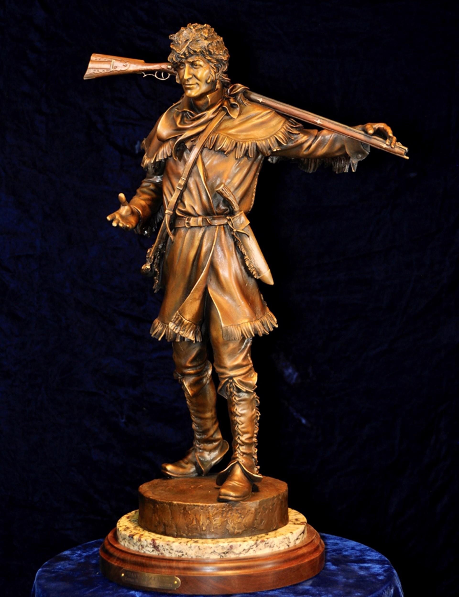 Davy Crocket - Sculpture by George Lundeen