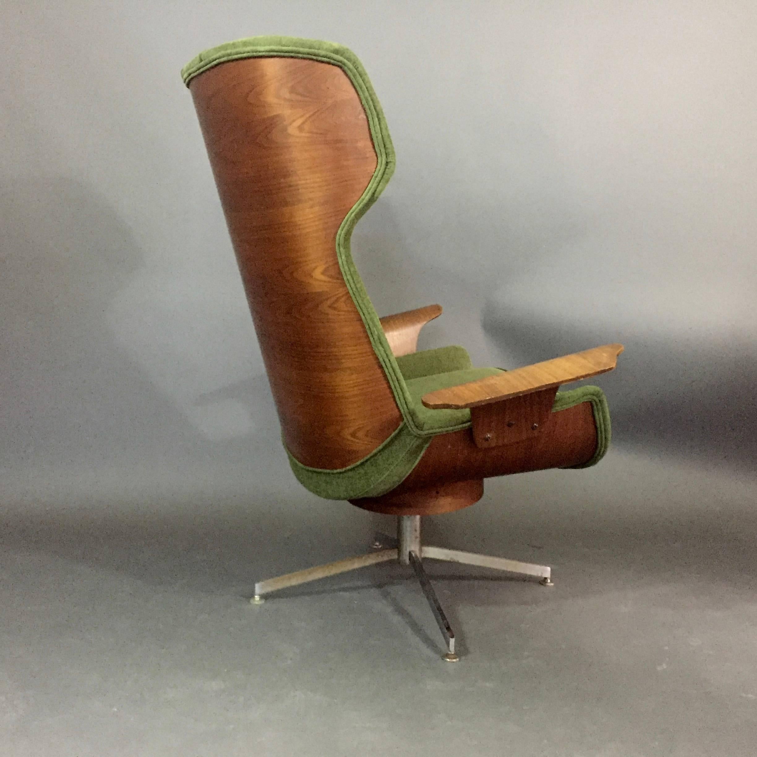Late 20th Century George Mulhauser for Plycraft Lounge Chair and Ottoman, 1970 For Sale