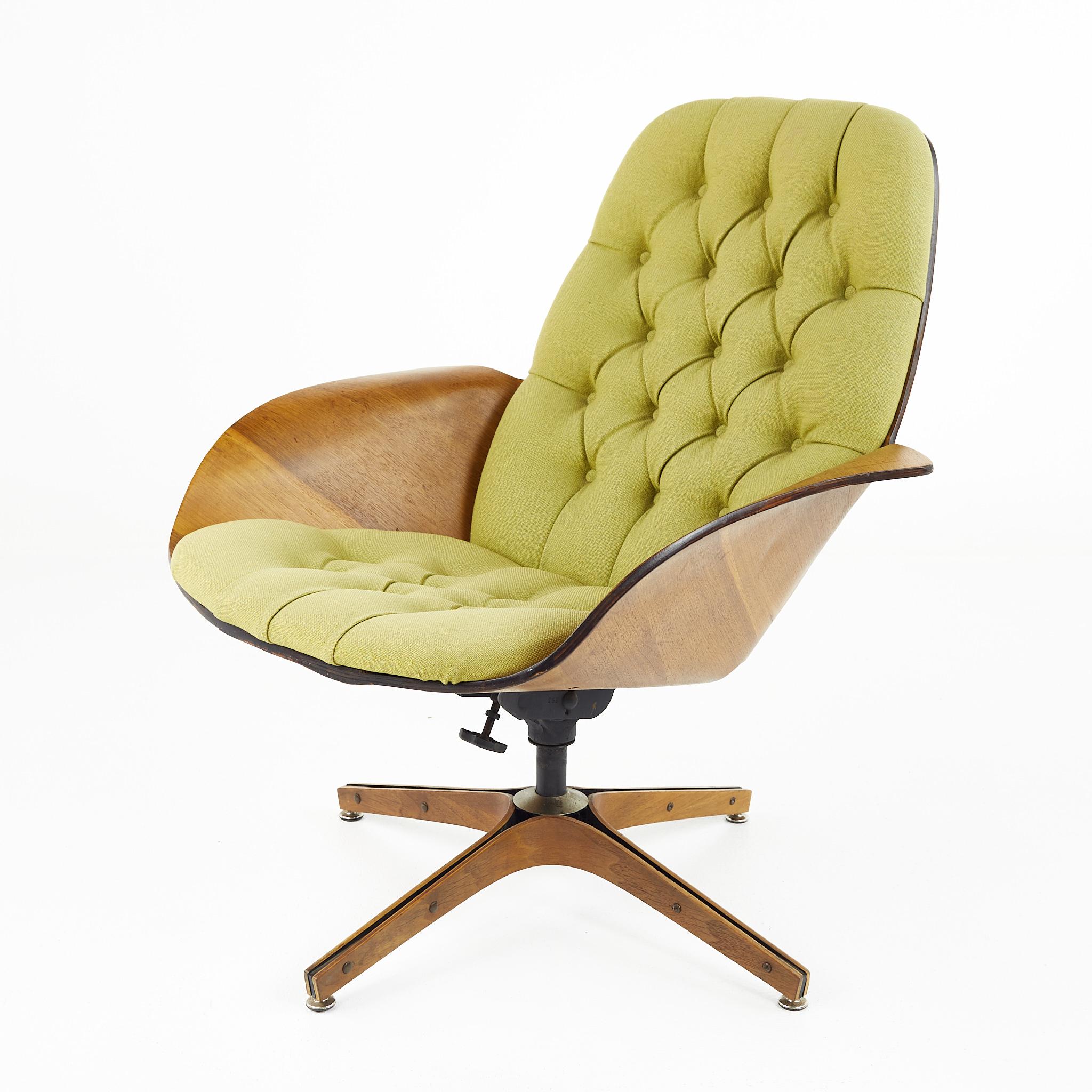 Mid-Century Modern George Mulhauser for Plycraft Mid Century Tufted Mrs Chair