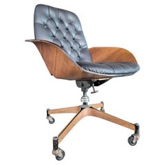 Silla giratoria George Mulhauser para Plycraft