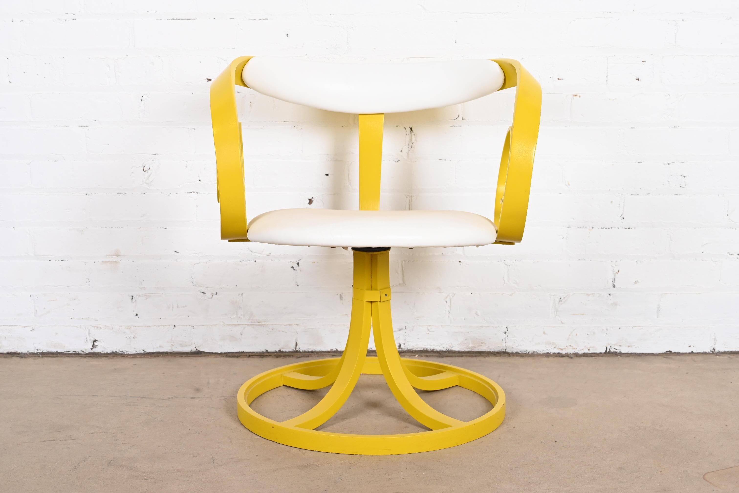 Mid-Century Modern George Mulhauser for Plycraft Yellow Sultana Swivel Armchair For Sale