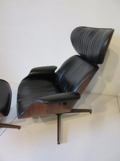 Lettino "Mr. Chair" di George Mulhauser con pouf per Plycraft