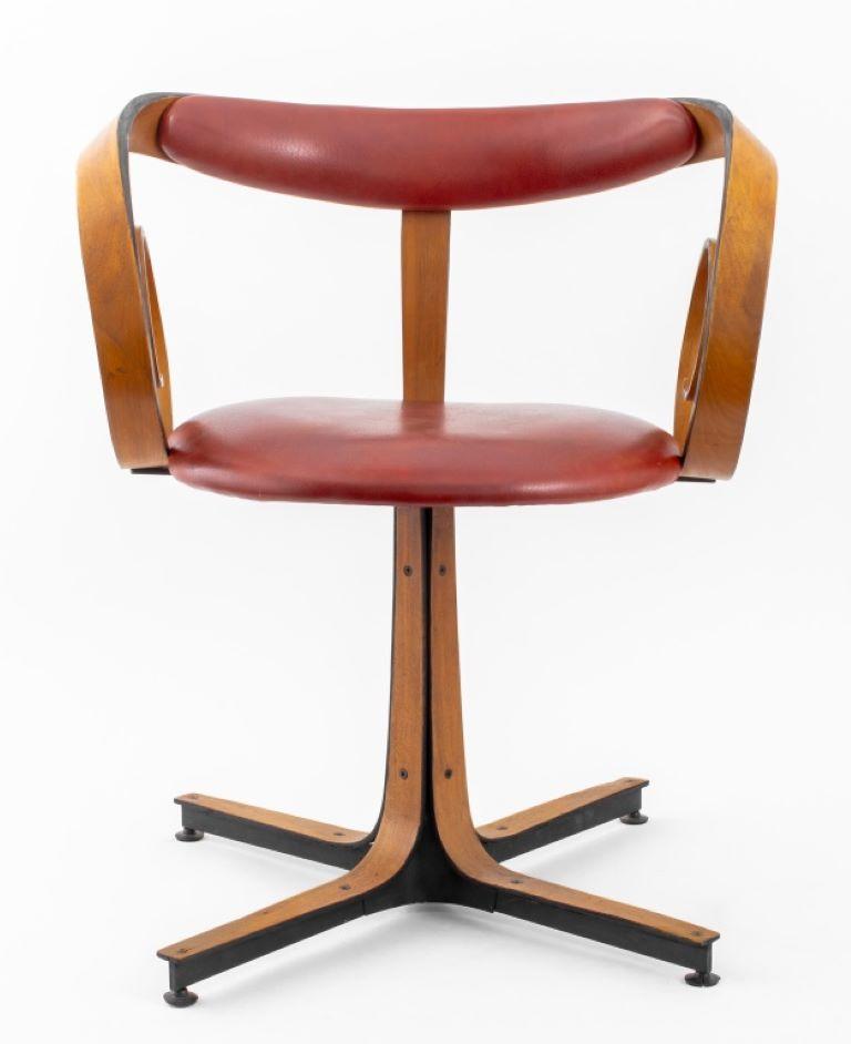 George Mulhauser (American, 1916-2002) Sultana Chair for Plycraft, circa 1960s, with red leather seat and back rest, labeled on underside of seat.  Provenance: From an 80 Central Park West collection.

Dealer: S138XX