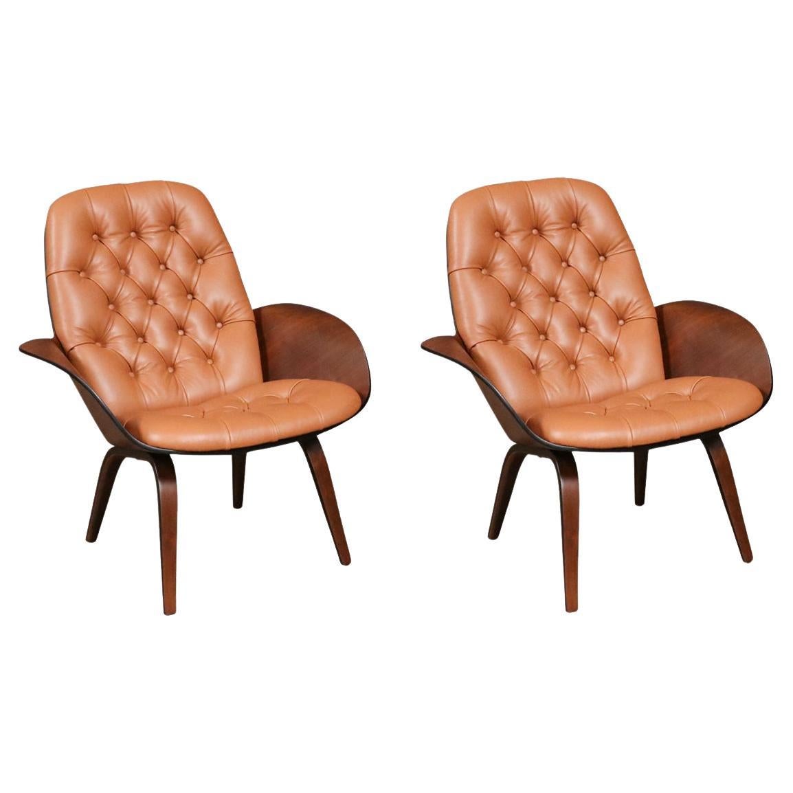 George Mulhauser Tufted Leather & Walnut Lounge Chairs for Plycraft For Sale