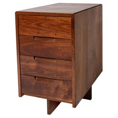 George Nakashima 4 Schublade Nussbaum