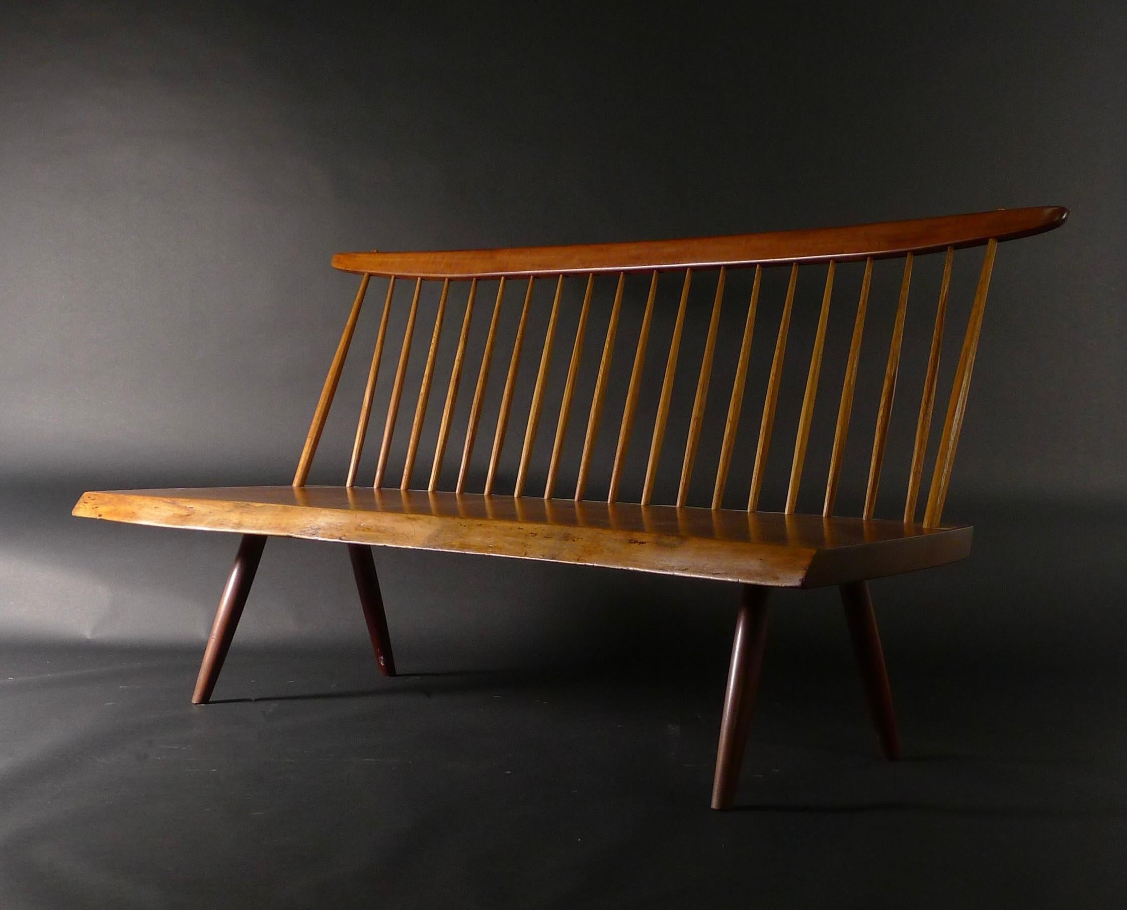 George Nakashima, American Black Walnut & Hickory Spindle Bench, 1972 In Good Condition For Sale In Wargrave, Berkshire
