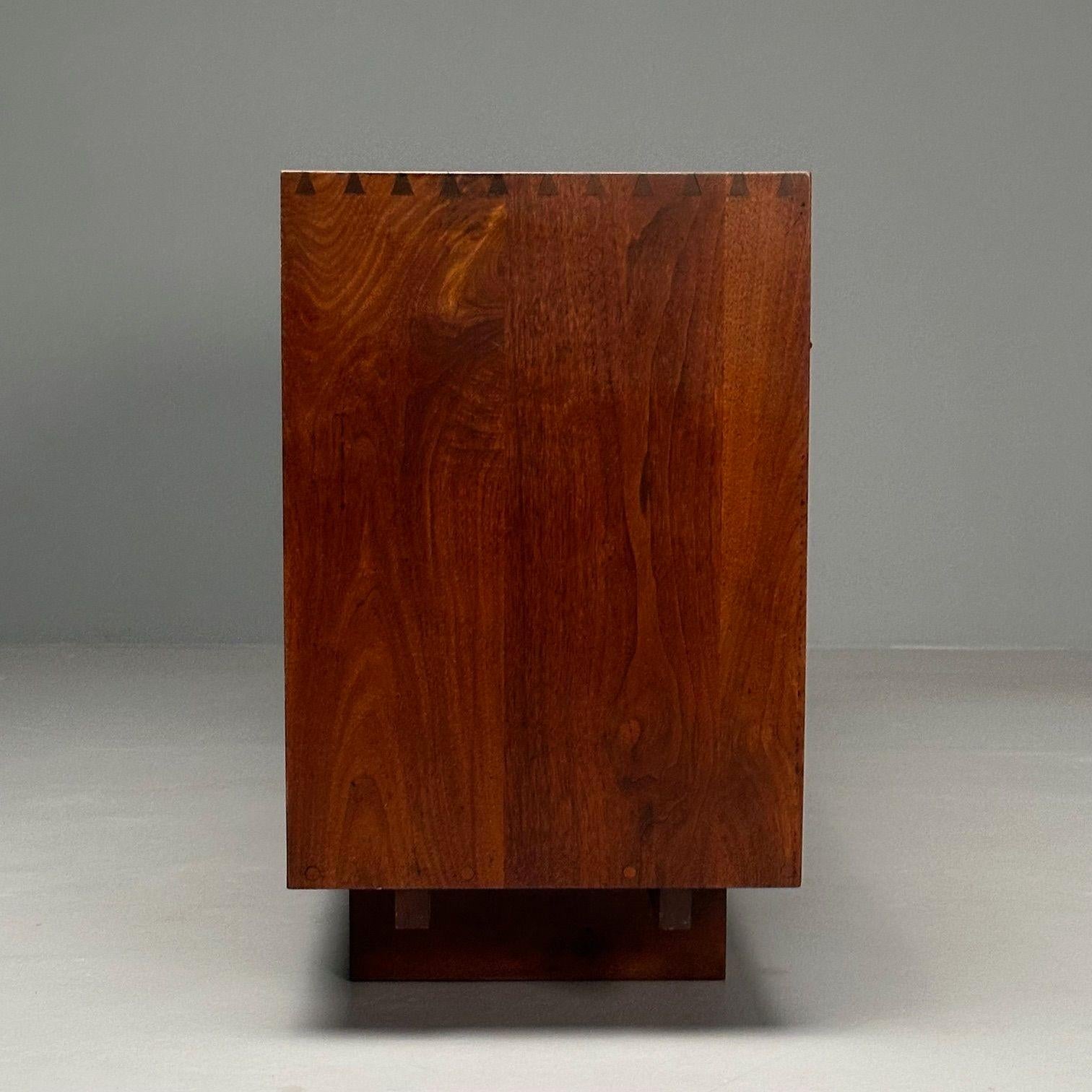 George Nakashima, American Studio, Mid-Century Modern, Rare Cabinet, USA, 1953 For Sale 7