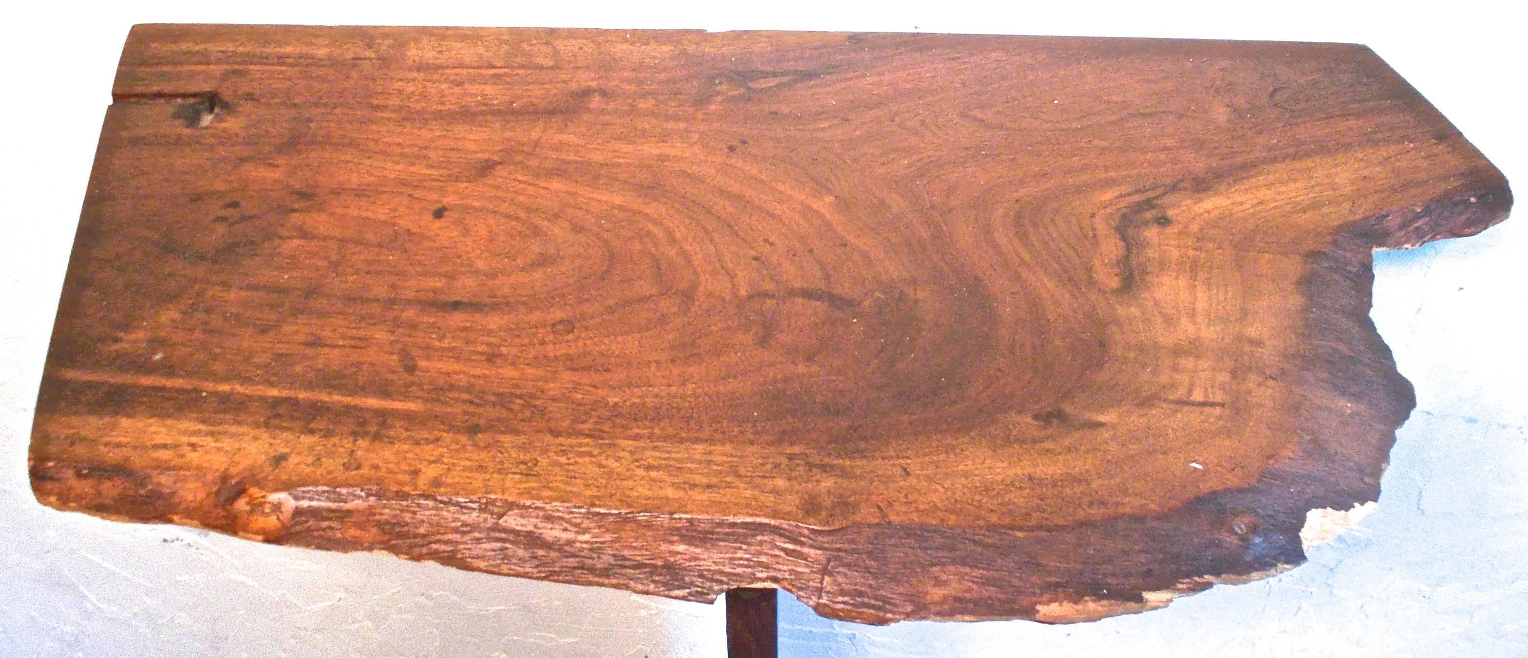 American George Nakashima Attributed Walnut 'Minguren' Pedestal Table For Sale