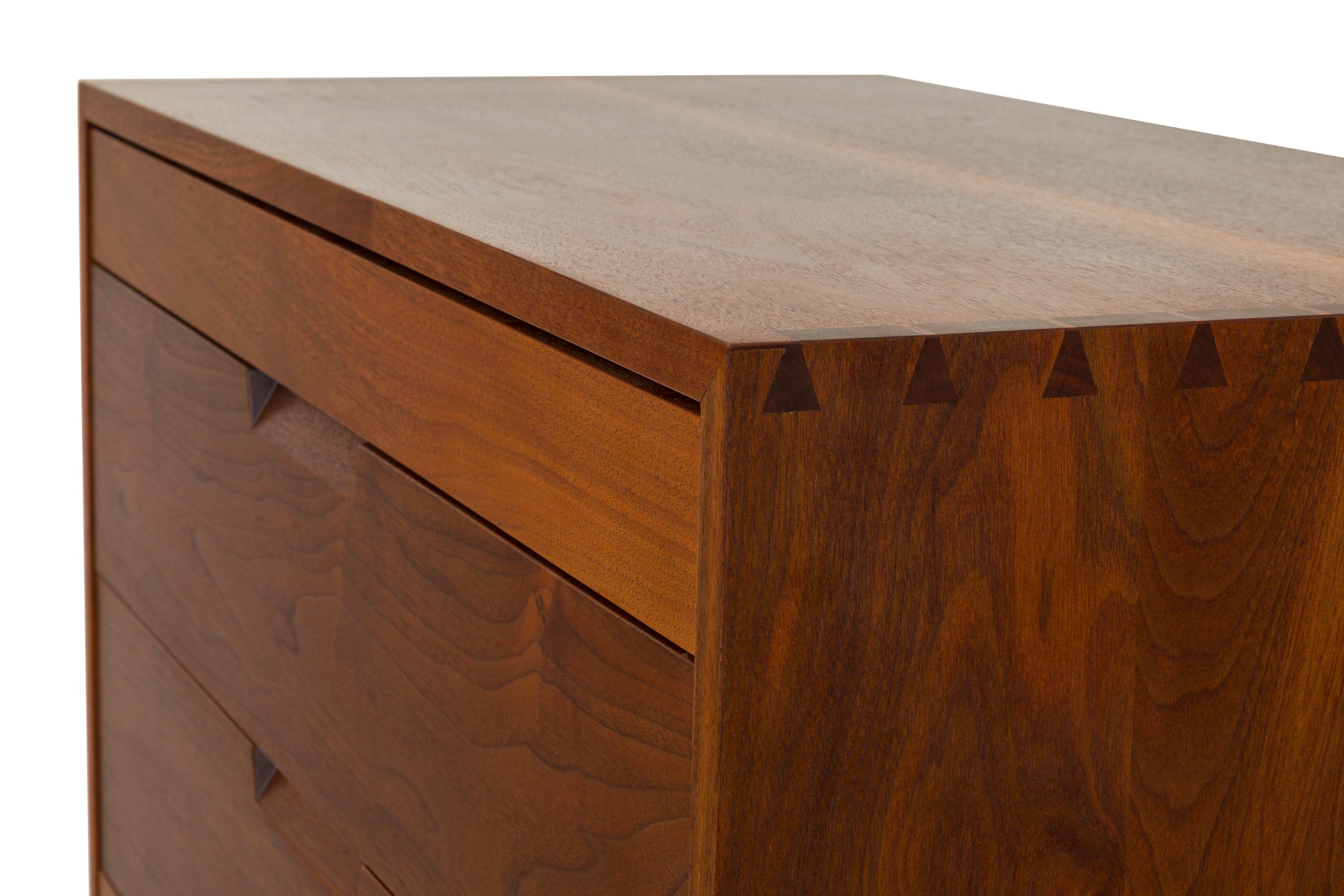 American George Nakashima Black Walnut Chest of Drawers with Dovetail Joinery, USA 1960s
