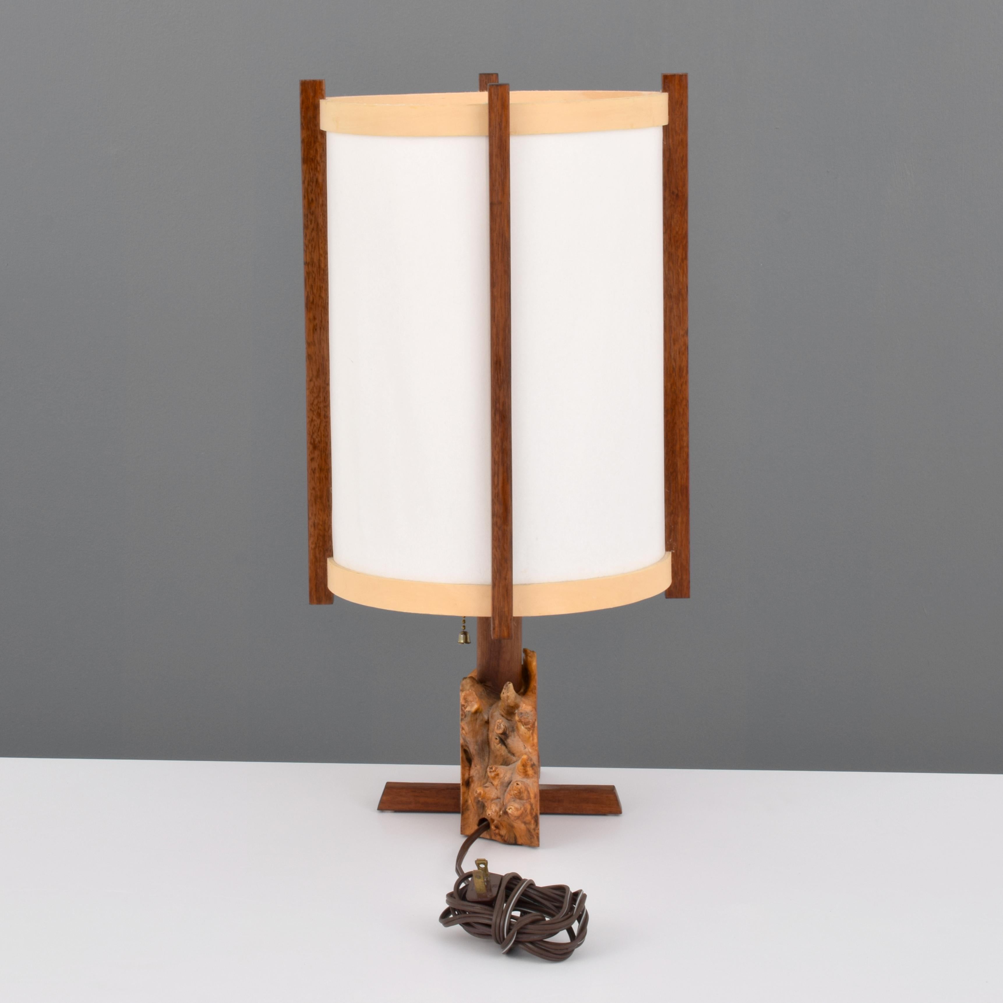 American George Nakashima Buckeye Burl and Parchment Table Lamp, USA 1970s