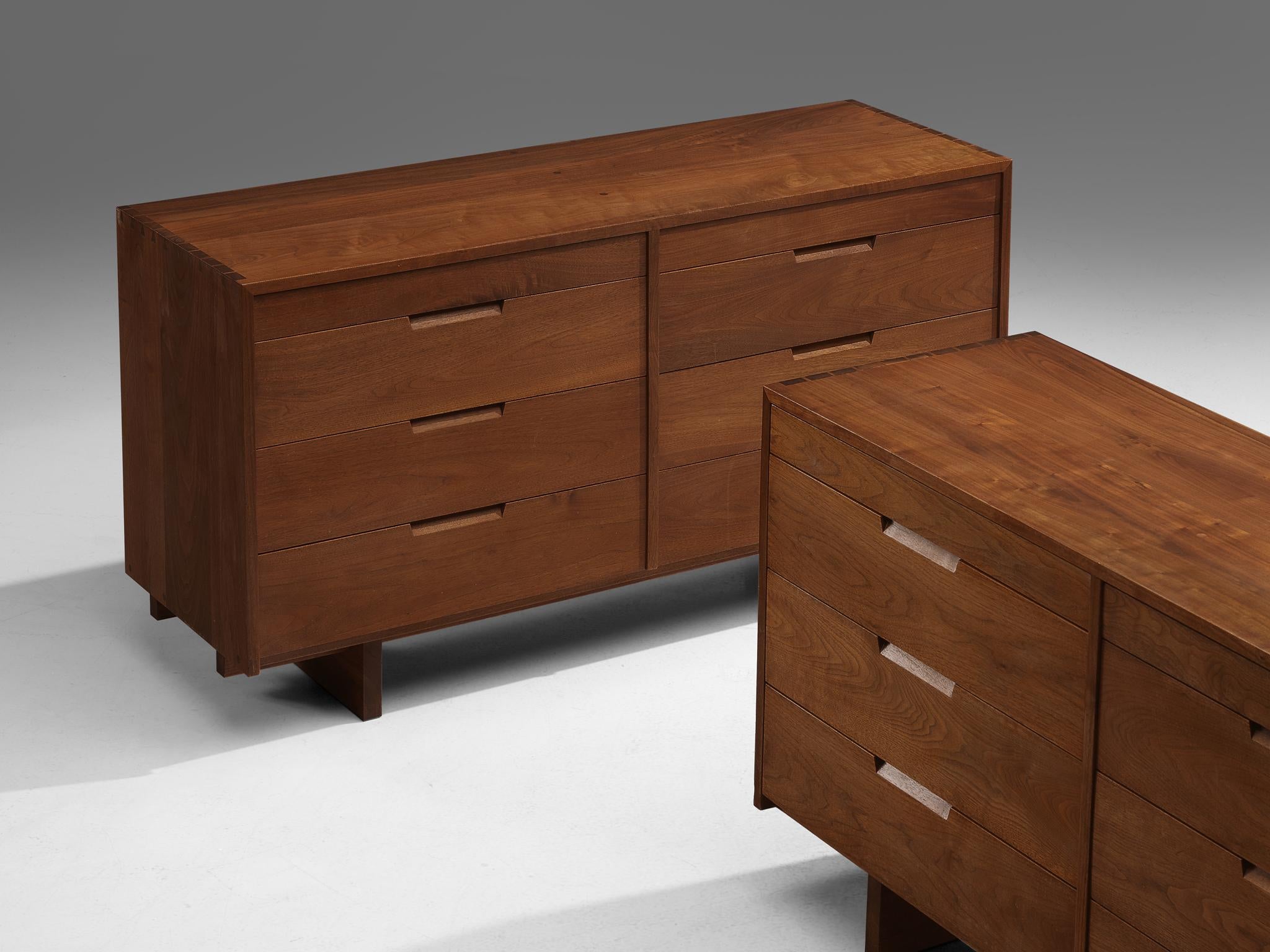 George Nakashima a 'Born Together' pair of Chests of Drawers in Walnut,  1955 In Good Condition In Waalwijk, NL