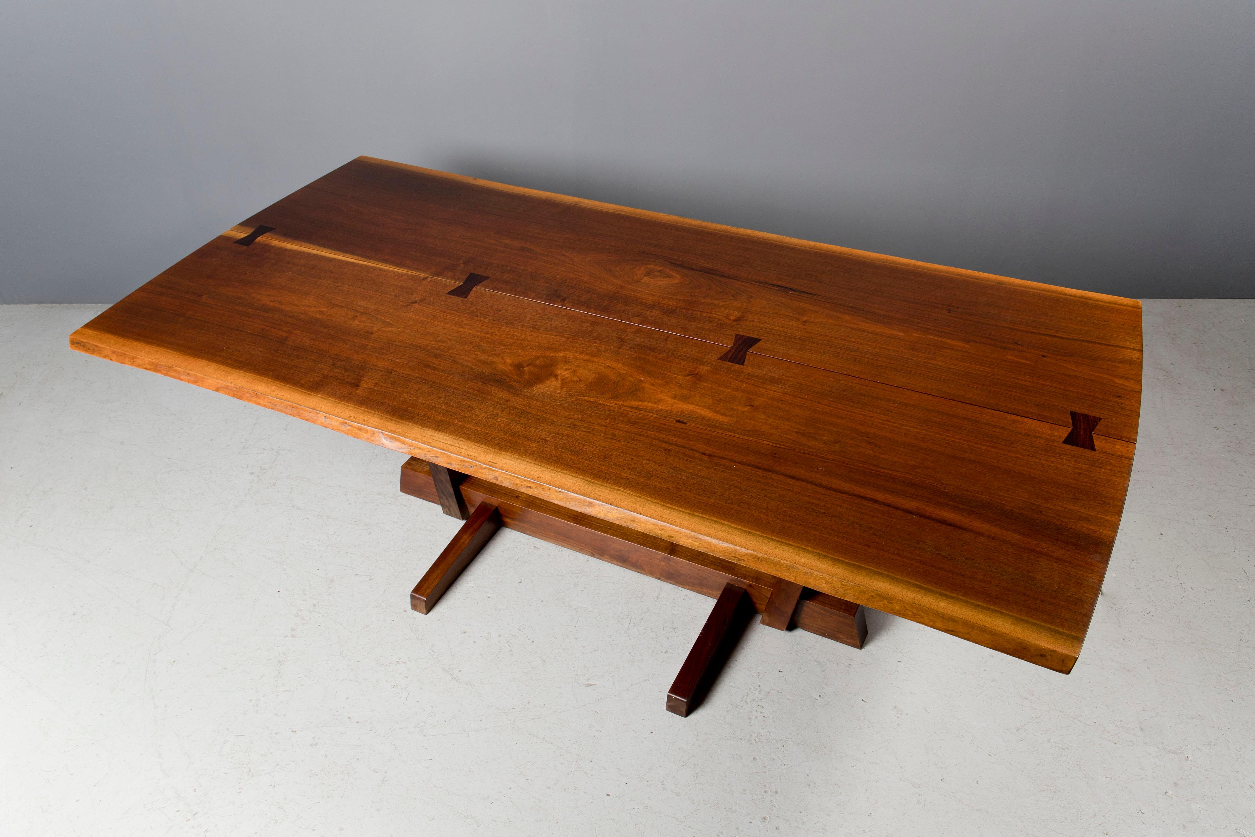 George Nakashima Conoid Base Dining Table In Excellent Condition In New York, NY