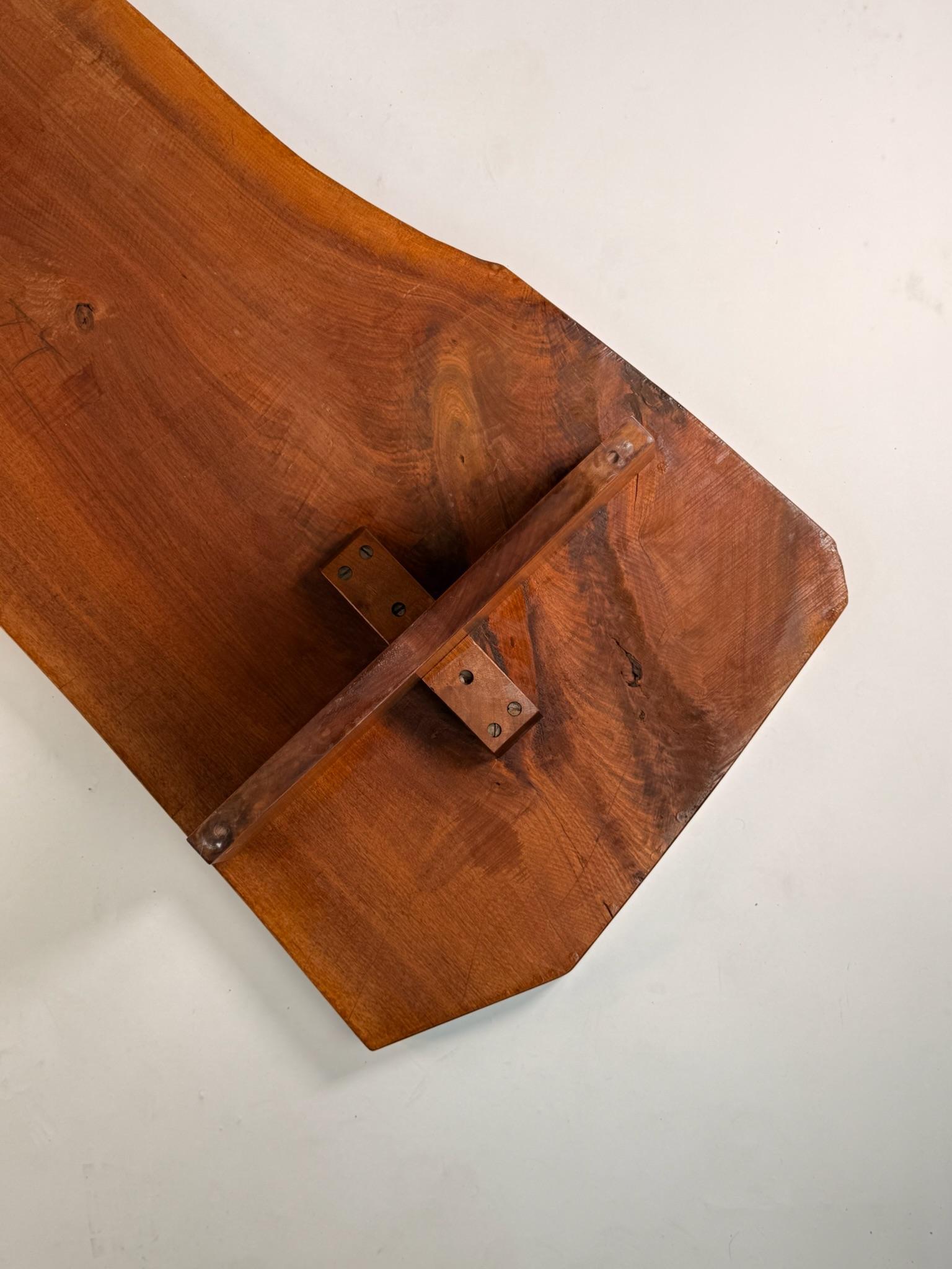 George Nakashima Conoid Coffee Table – English Walnut with Rosewood Butterfly For Sale 7