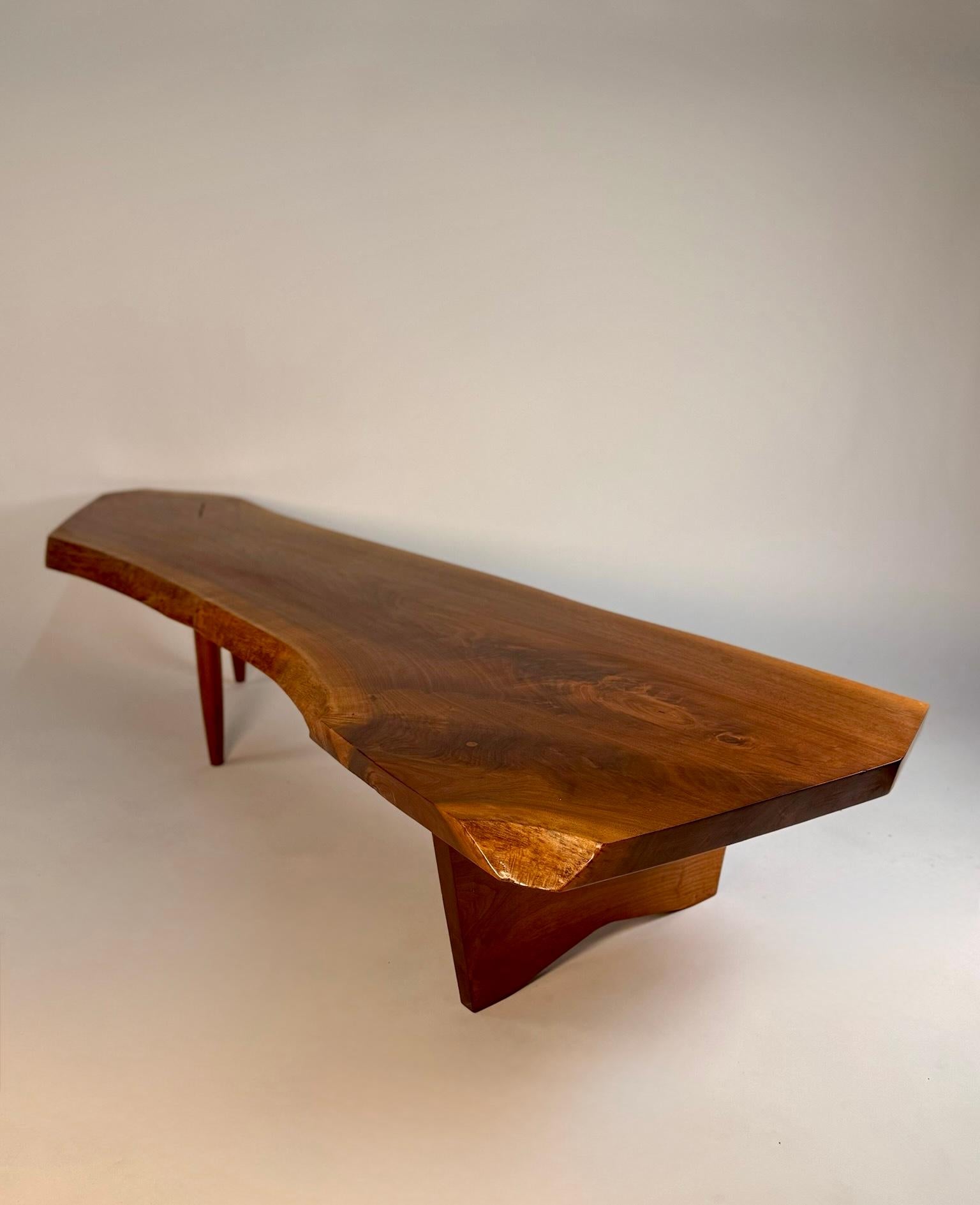 American Craftsman George Nakashima Conoid Coffee Table – English Walnut with Rosewood Butterfly For Sale