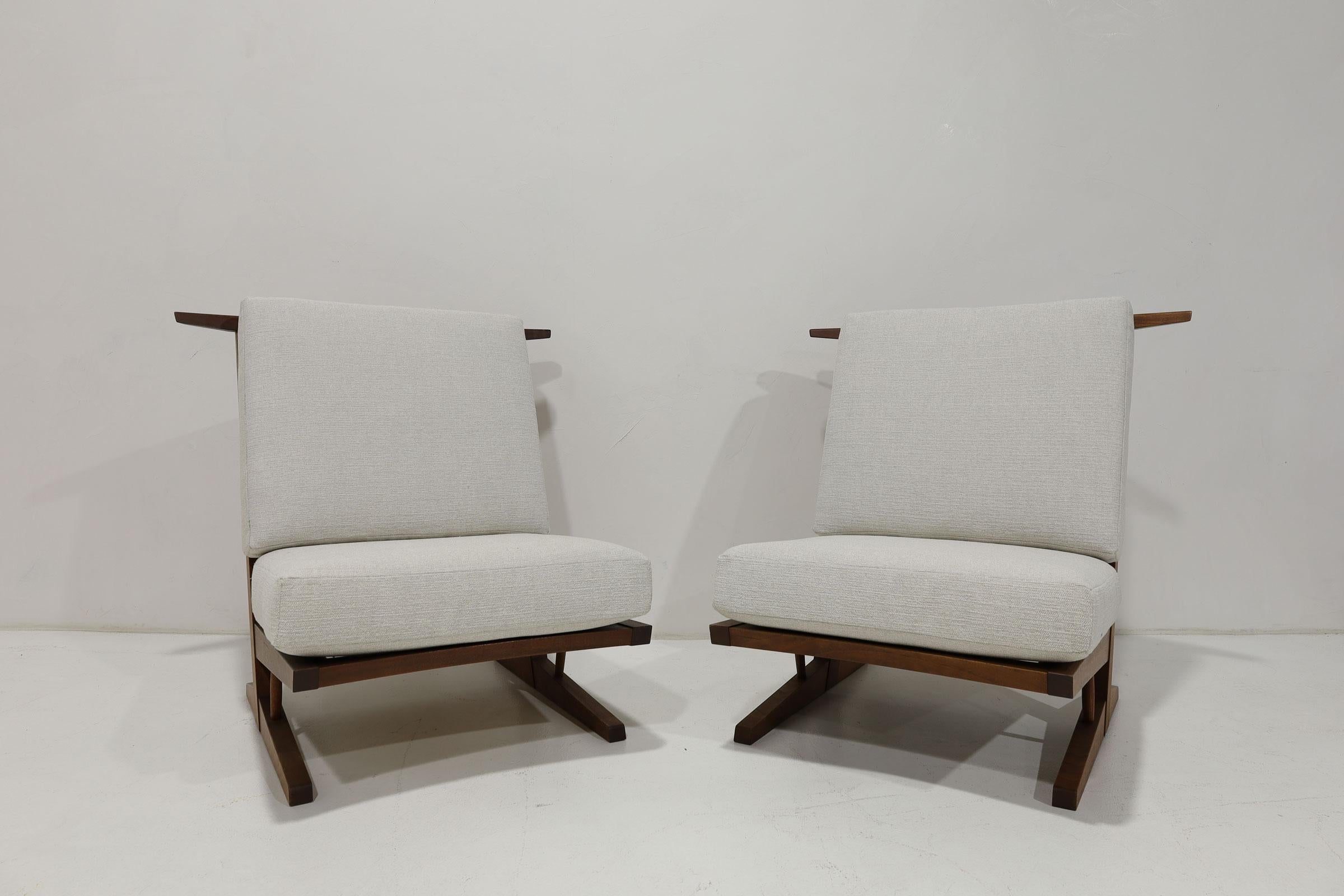 Upholstery George Nakashima Conoid Lounge Chairs For Sale