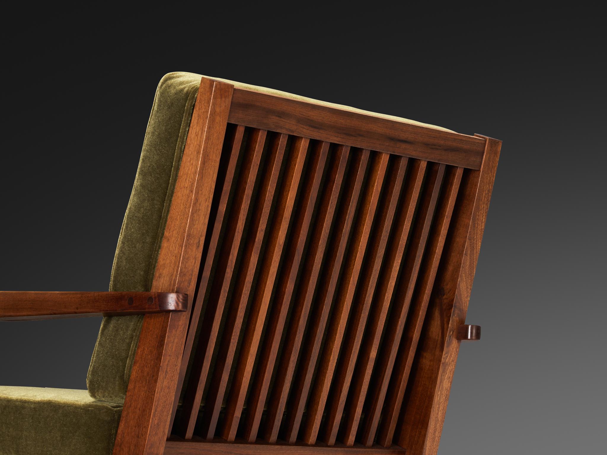 Mid-20th Century George Nakashima 'Cushion' Spindleback Lounge Chair in American Black Walnut