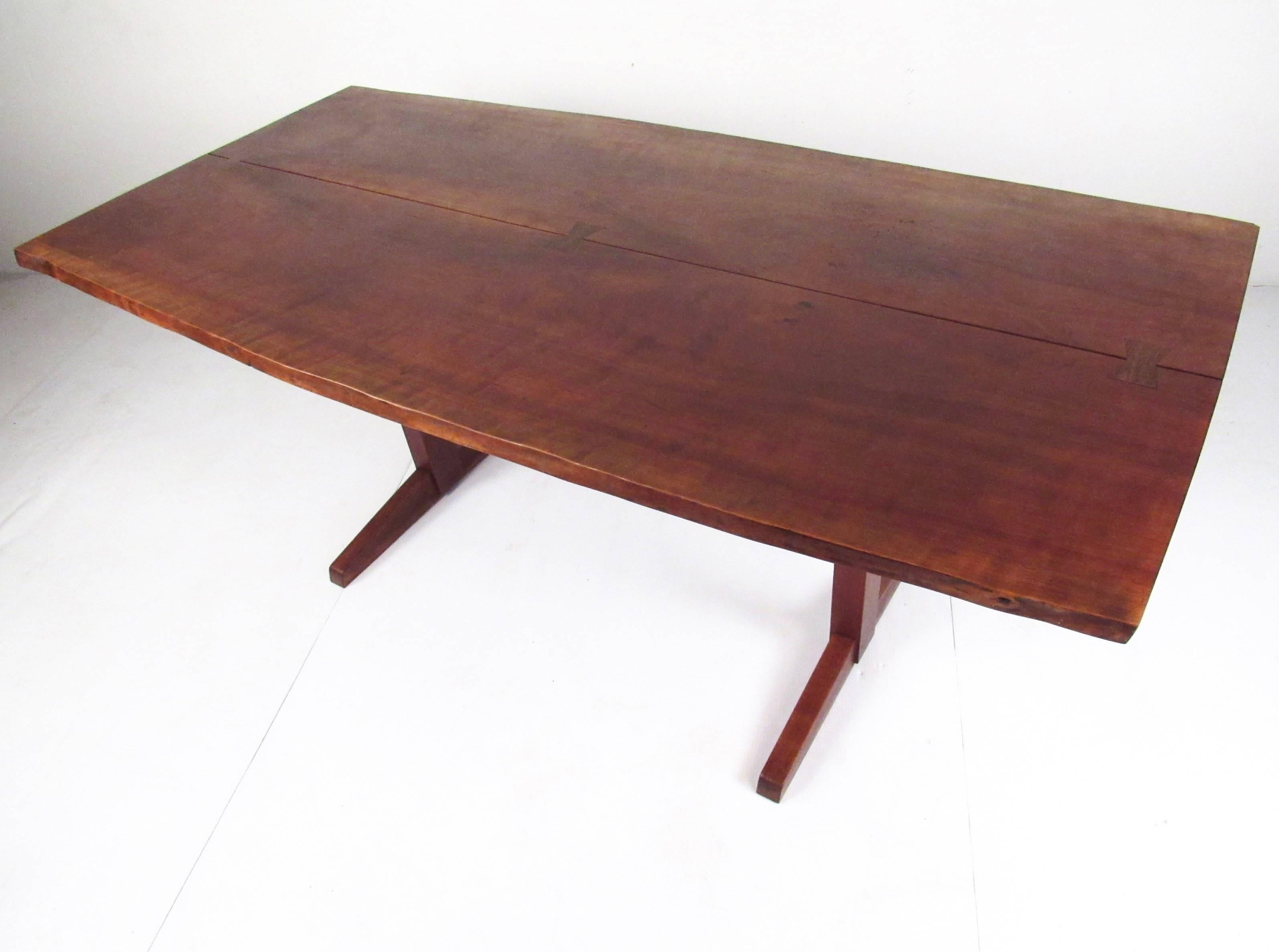 George Nakashima Dining Table with Trestle Base In Good Condition In Brooklyn, NY