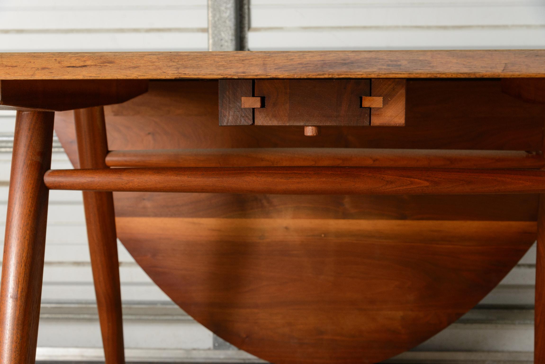 George Nakashima Drop Leaf Table For Sale 9