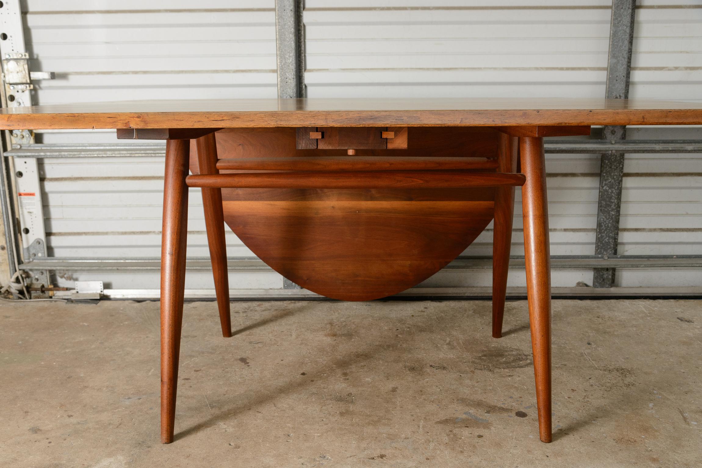 Mid-20th Century George Nakashima Drop Leaf Table For Sale