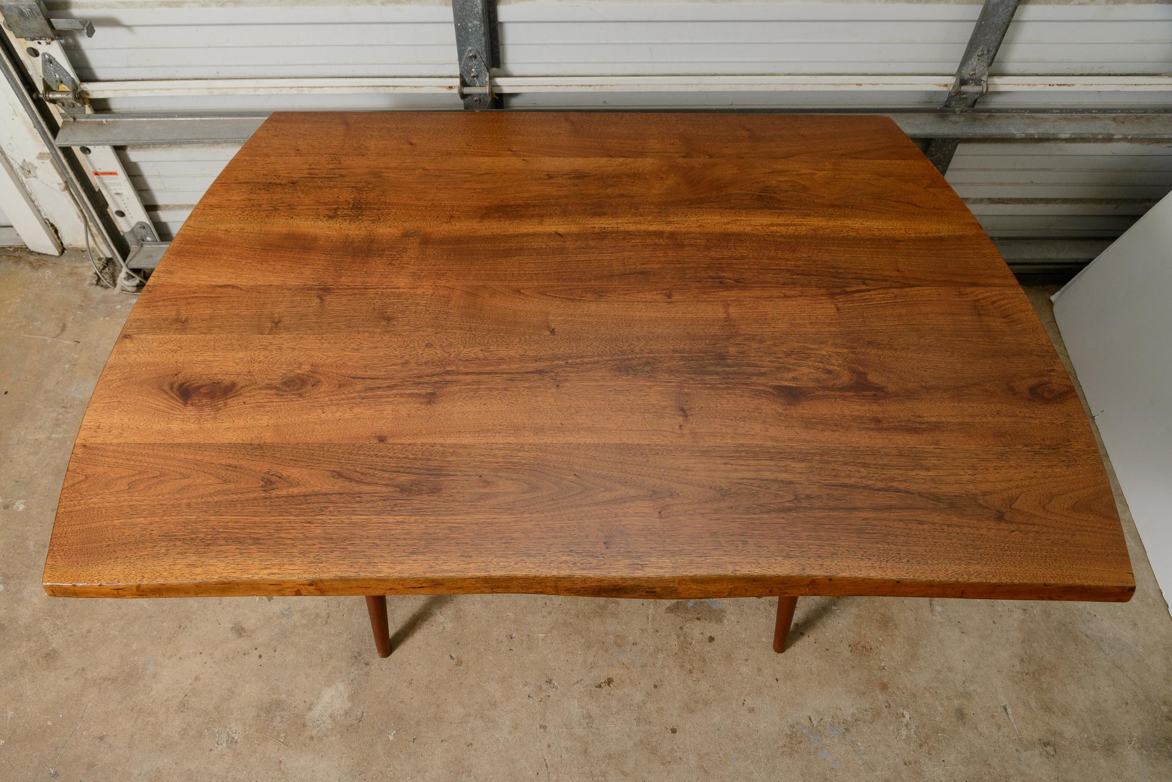 Walnut George Nakashima Drop Leaf Table For Sale