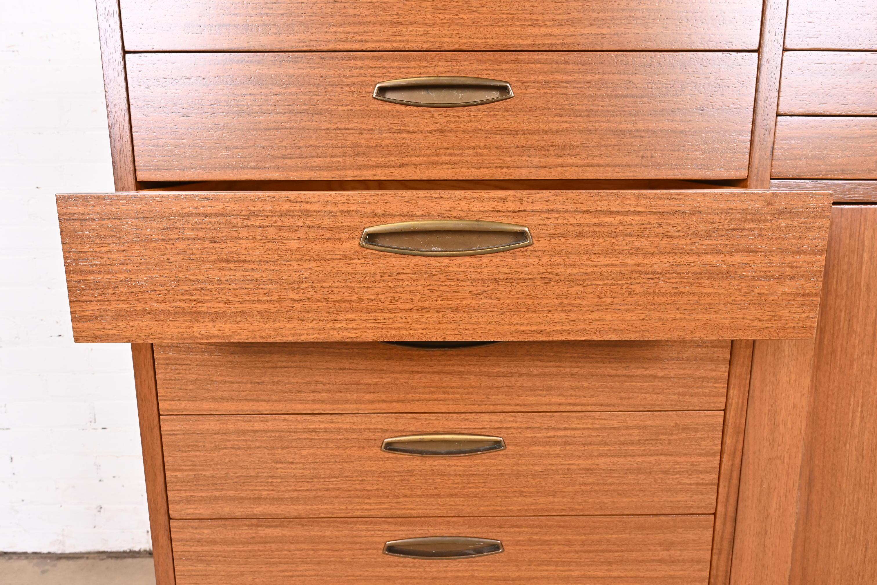 Cassapanca da gentiluomo in legno di alloro delle Indie Orientali di George Nakashima per Widdicomb in vendita 4