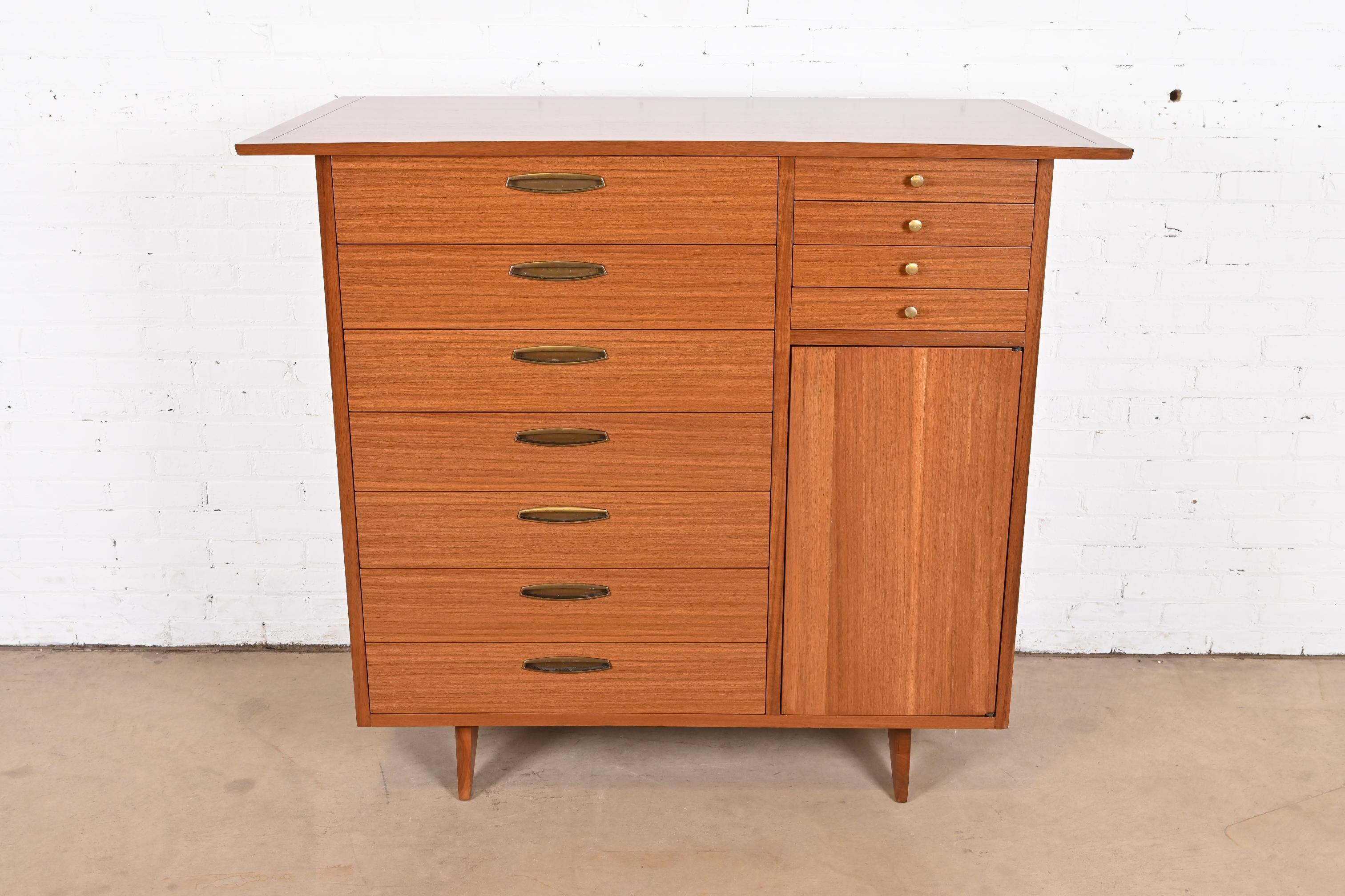 A very rare and exceptional mid-century Organic Modern gentleman's chest or highboy dresser

By George Nakashima for Widdicomb Furniture, 