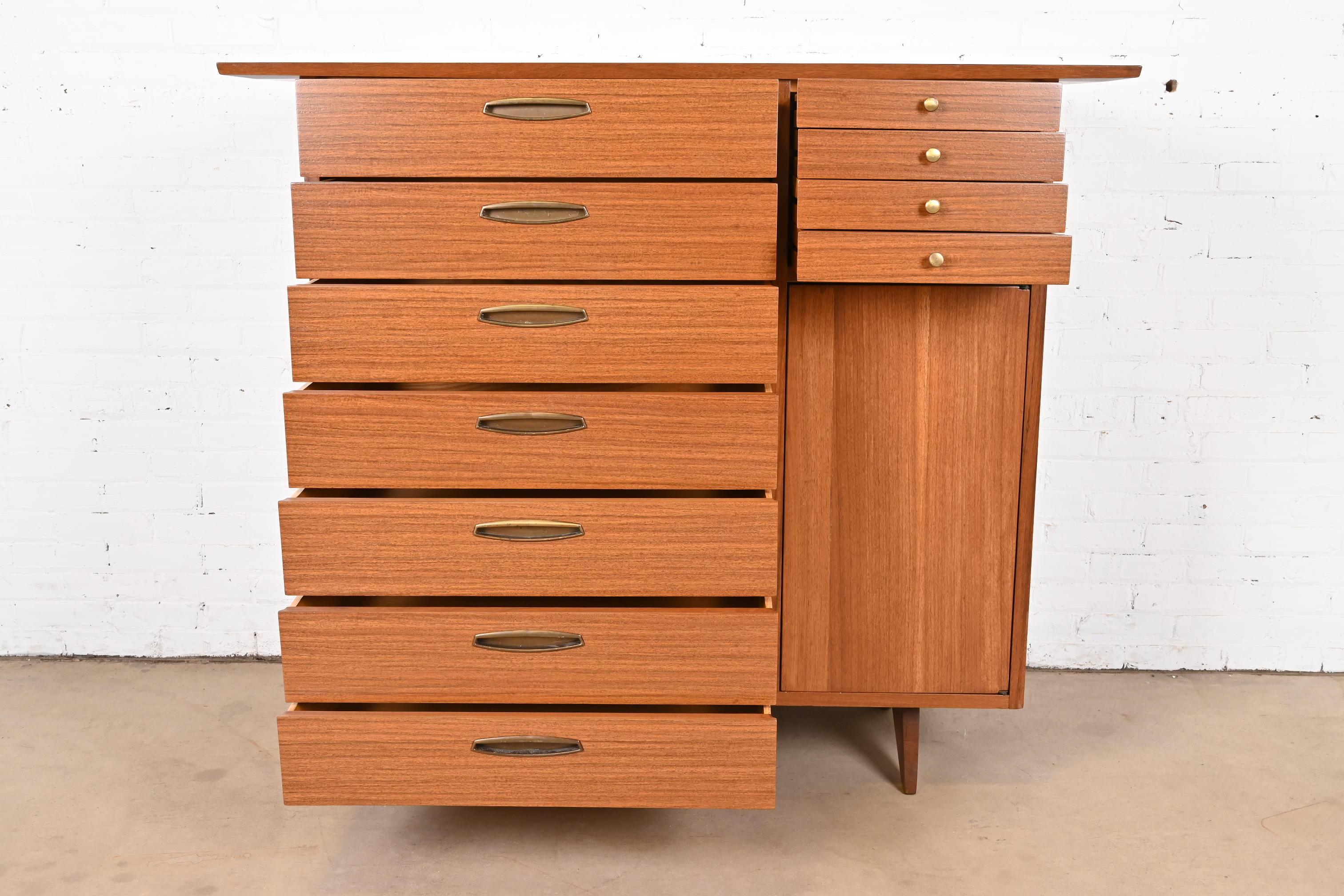 Mid-20th Century George Nakashima East Indian Laurel Wood Gentleman's Chest for Widdicomb For Sale