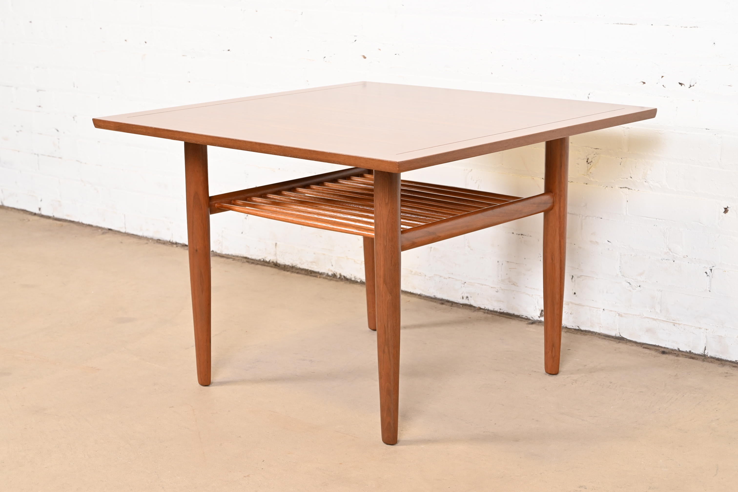 A very rare and exceptional mid-century Organic Modern occasional side table, coffee table, or cocktail table

By George Nakashima for Widdicomb Furniture, 