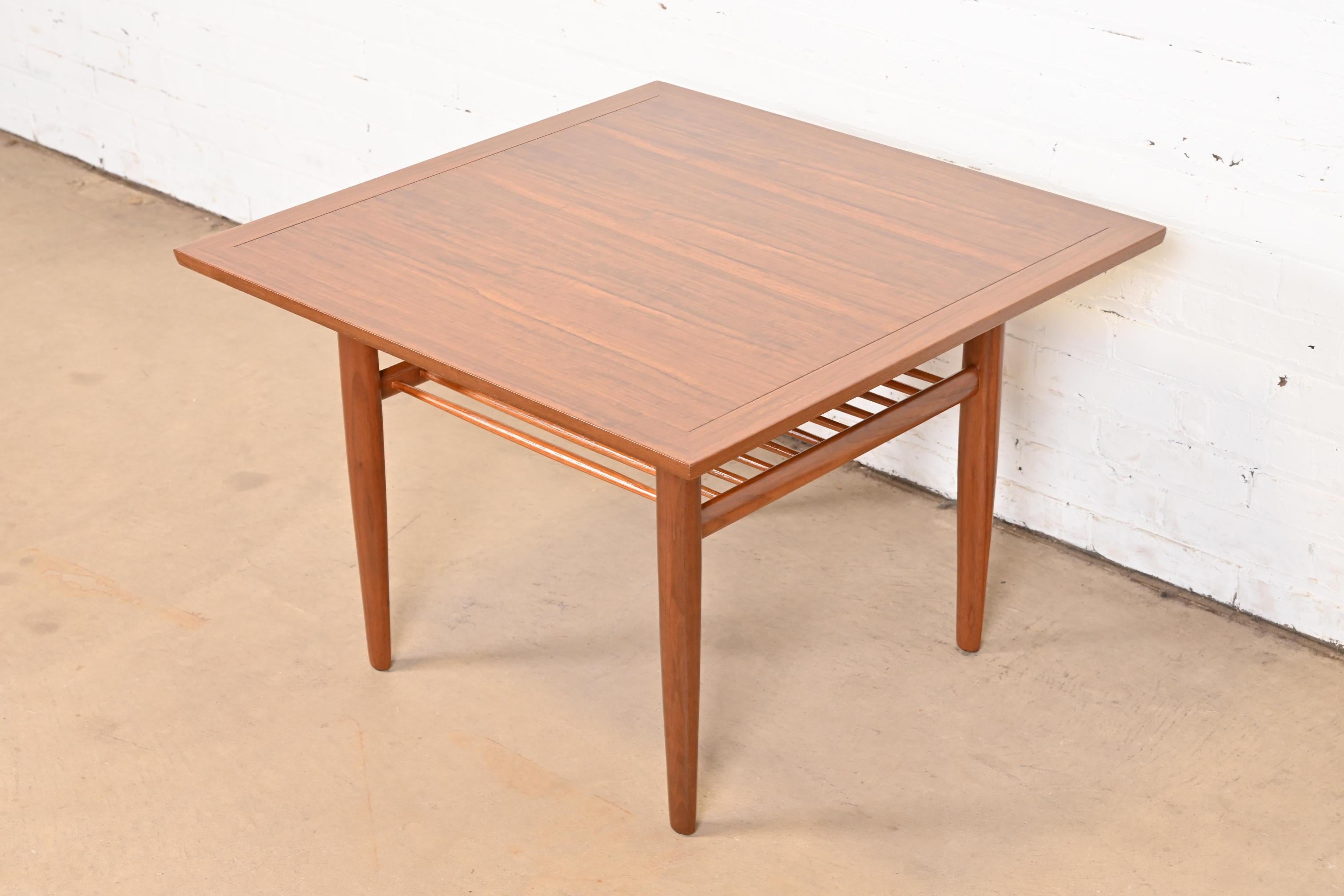 Mid-Century Modern George Nakashima East Indian Laurel Wood Side Table or Cocktail Table, Restored For Sale