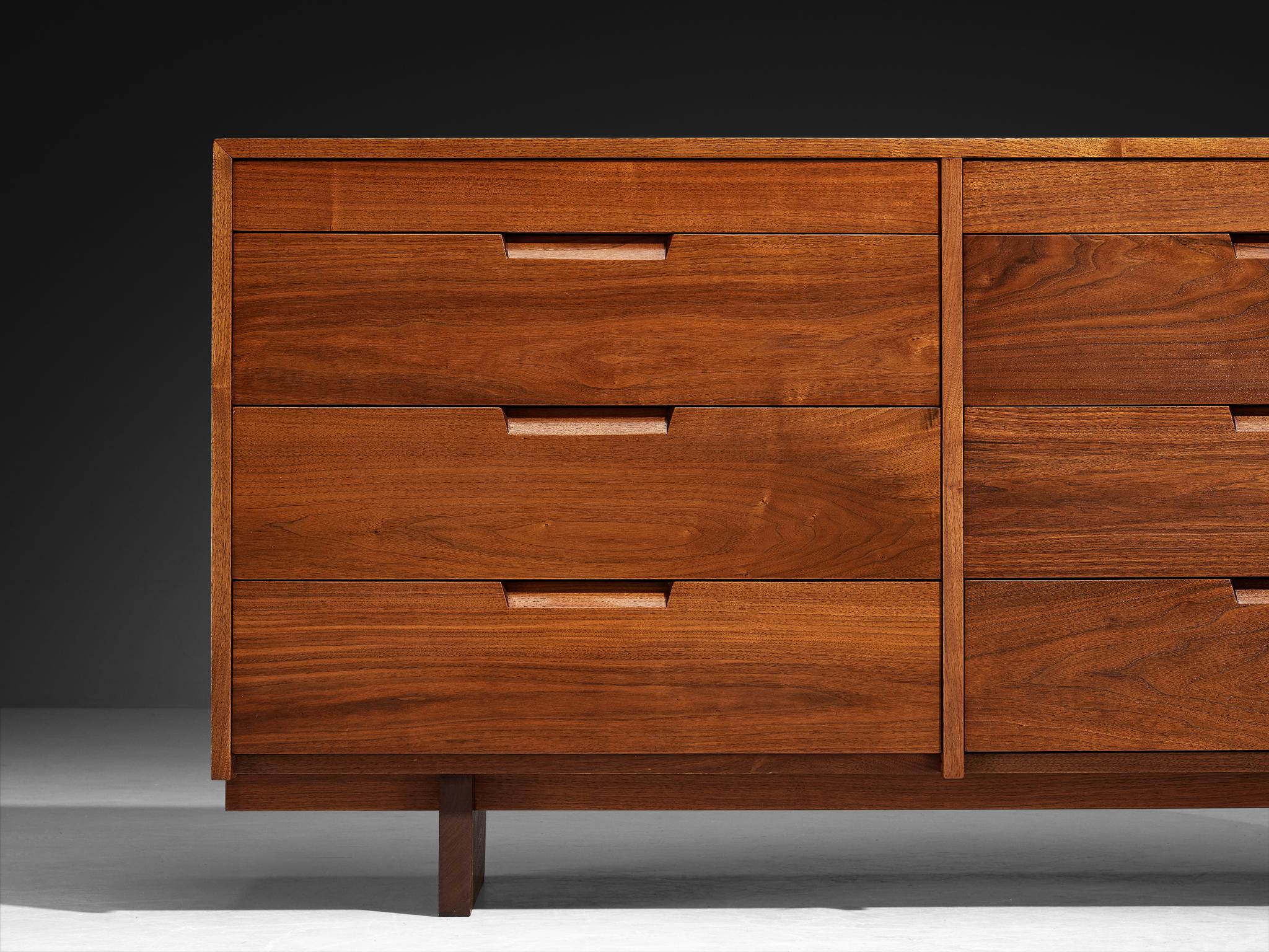 Mid-Century Modern George Nakashima for George Nakashima Studio Double Chest of Drawers in Walnut For Sale