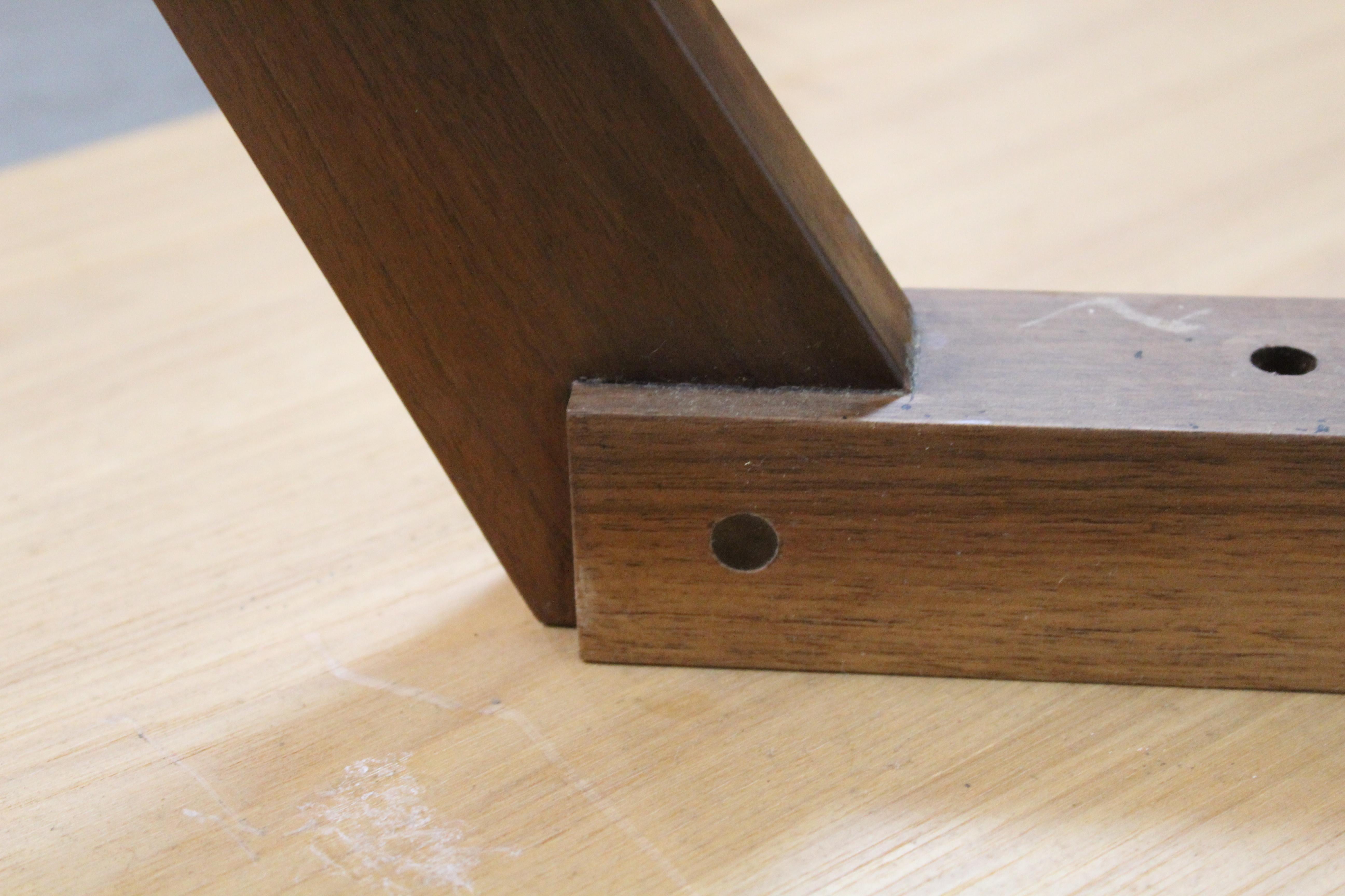 Table à pieds évasés George Nakashima pour Knoll Studio en vente 8