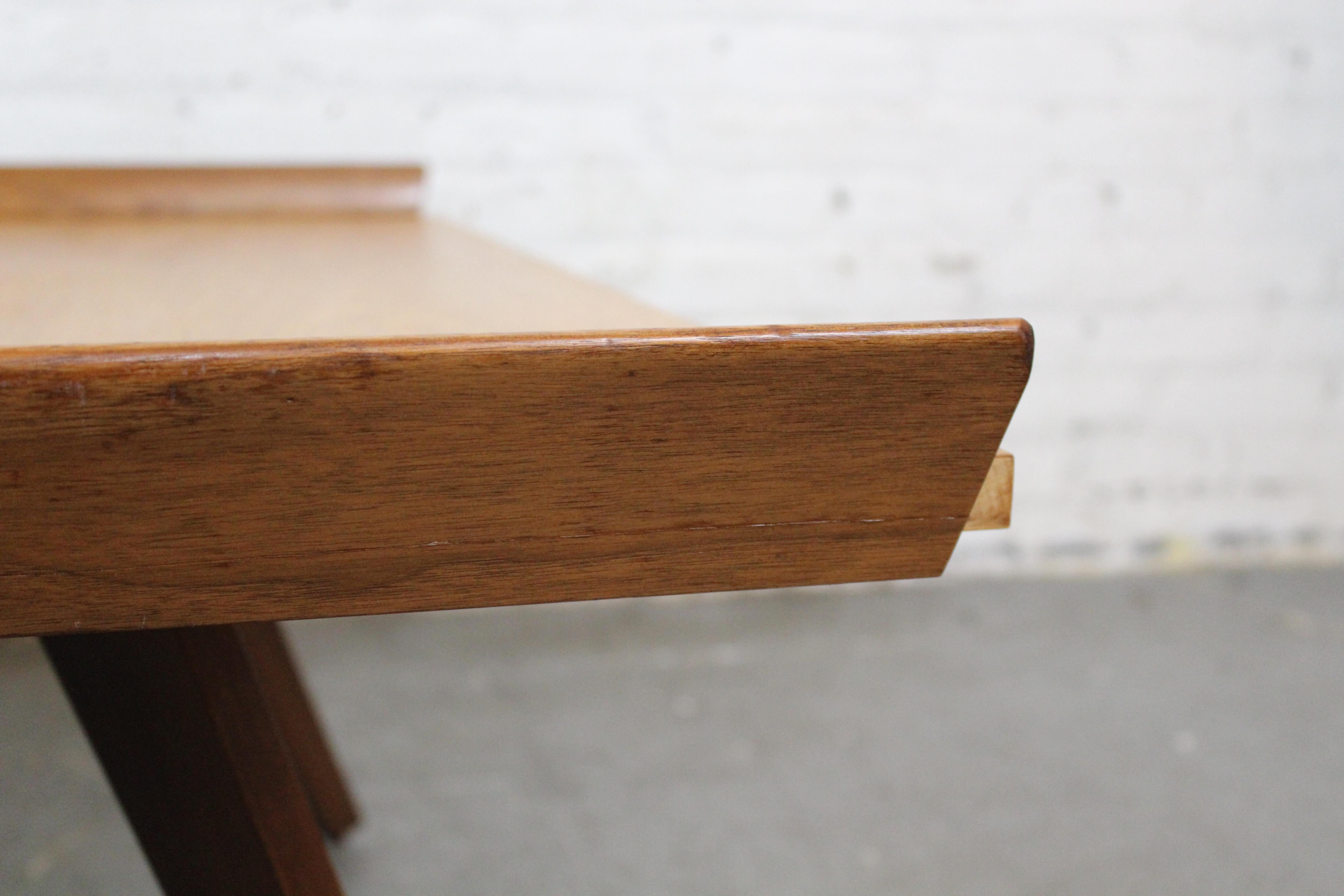 Table à pieds évasés George Nakashima pour Knoll Studio en vente 1