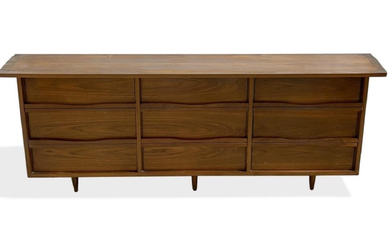 Mid-Century Modern George Nakashima for Widdicomb Dresser