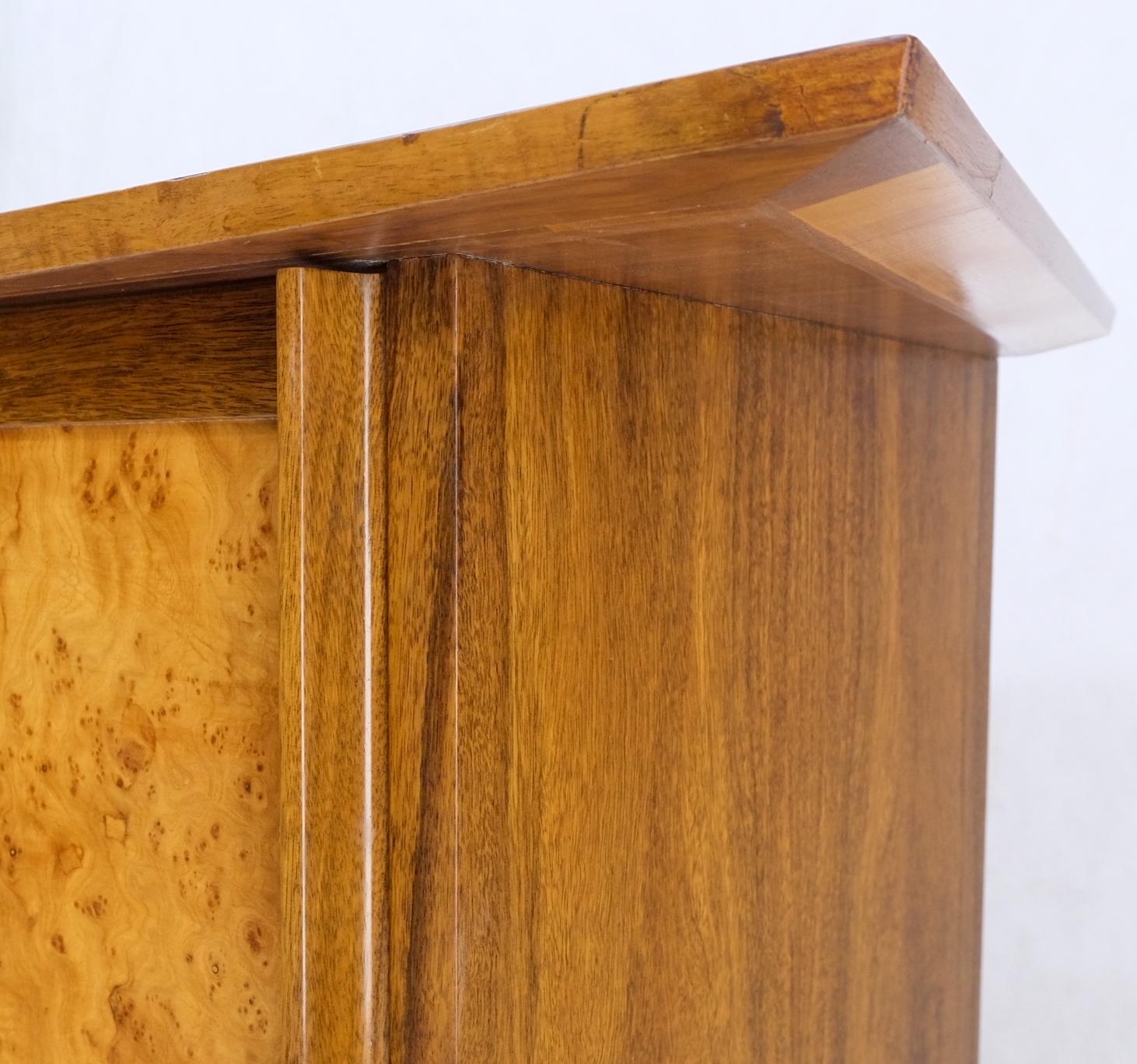 20th Century George Nakashima for Widdicomb Long Dresser Credenza Cabinet Burl Sliding Doors  For Sale