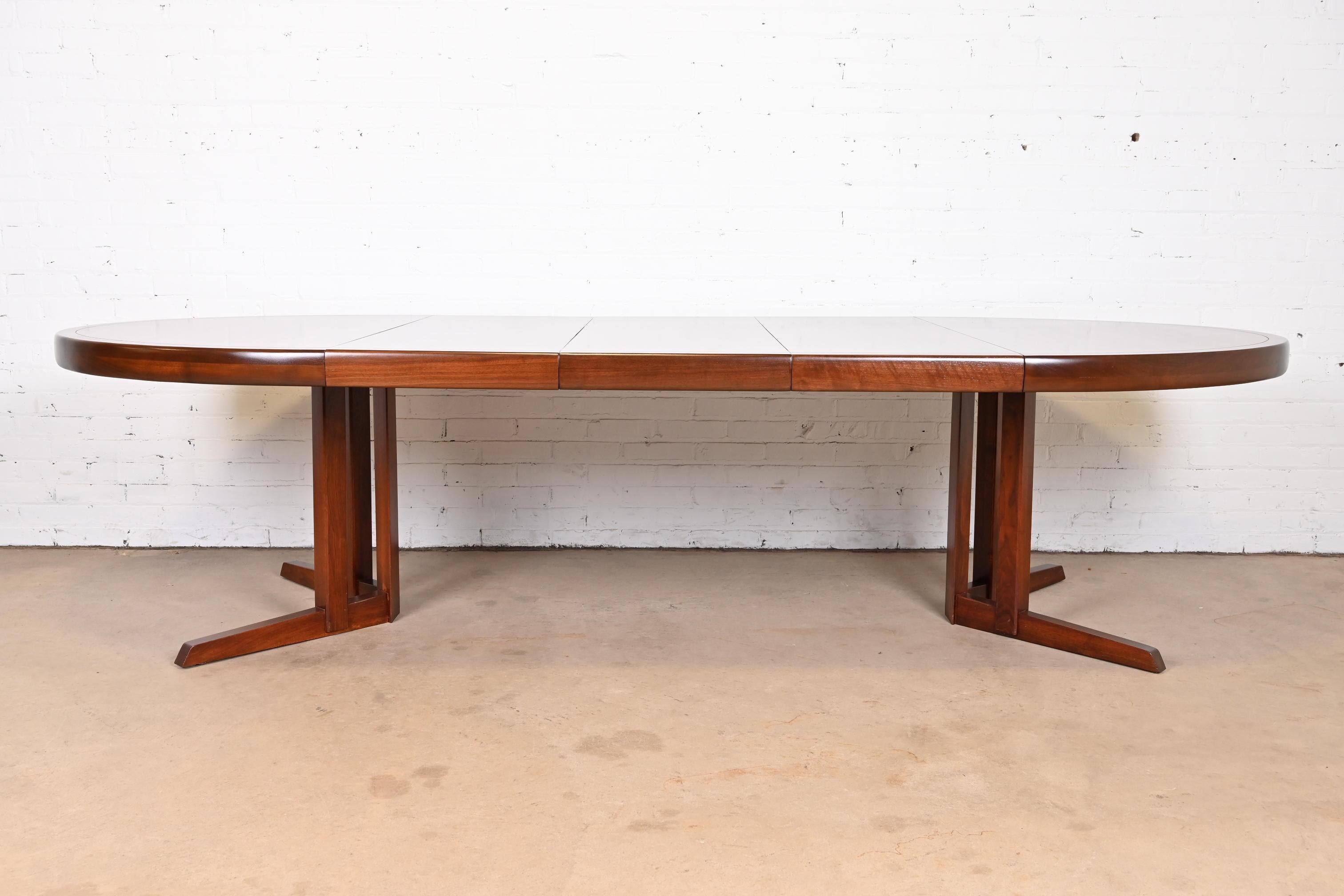 George Nakashima for Widdicomb Origins Collection Sculpted Walnut Dining Table In Good Condition In South Bend, IN