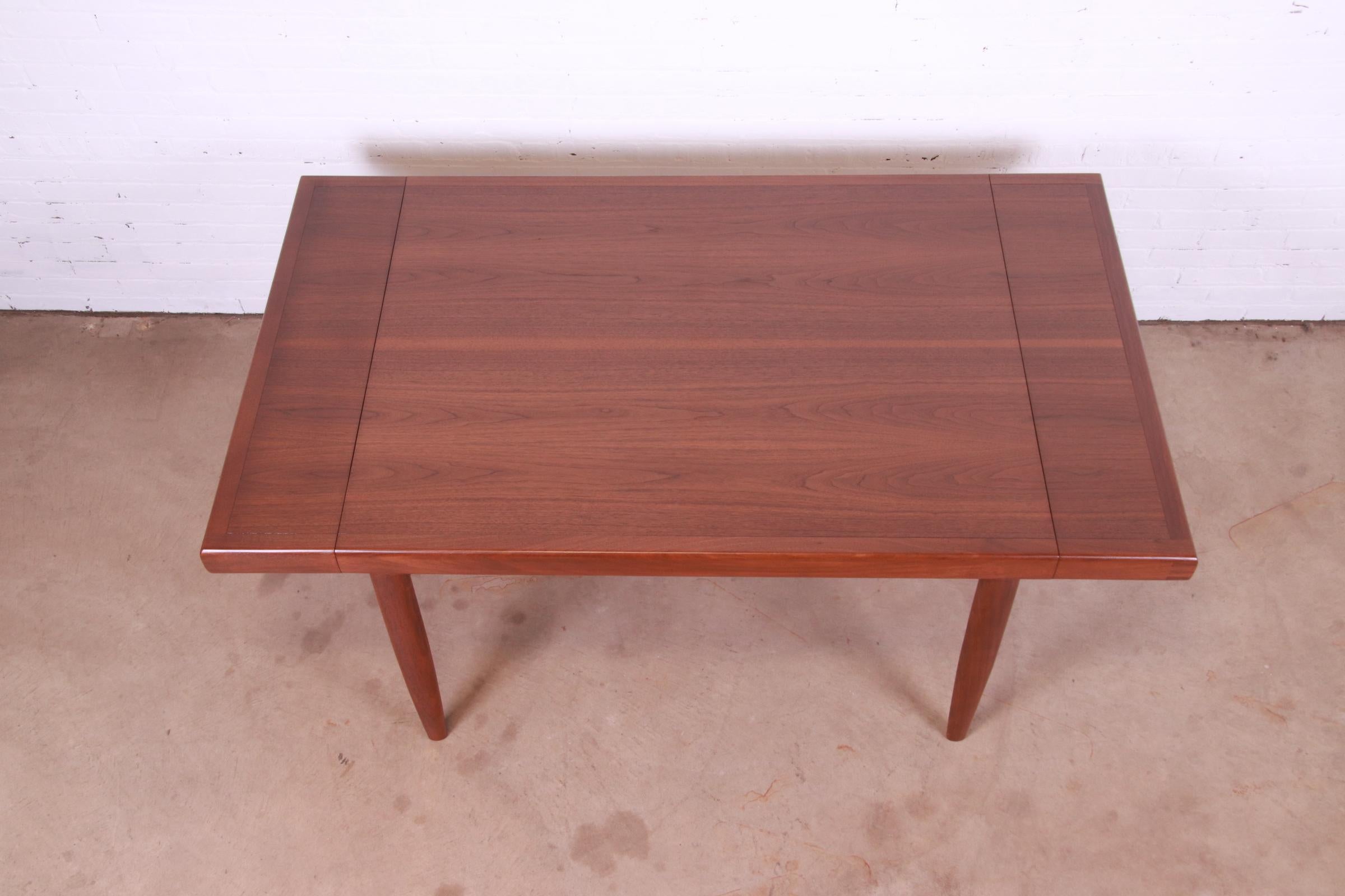 George Nakashima for Widdicomb Origins Collection Walnut Dining Table, 1958 10