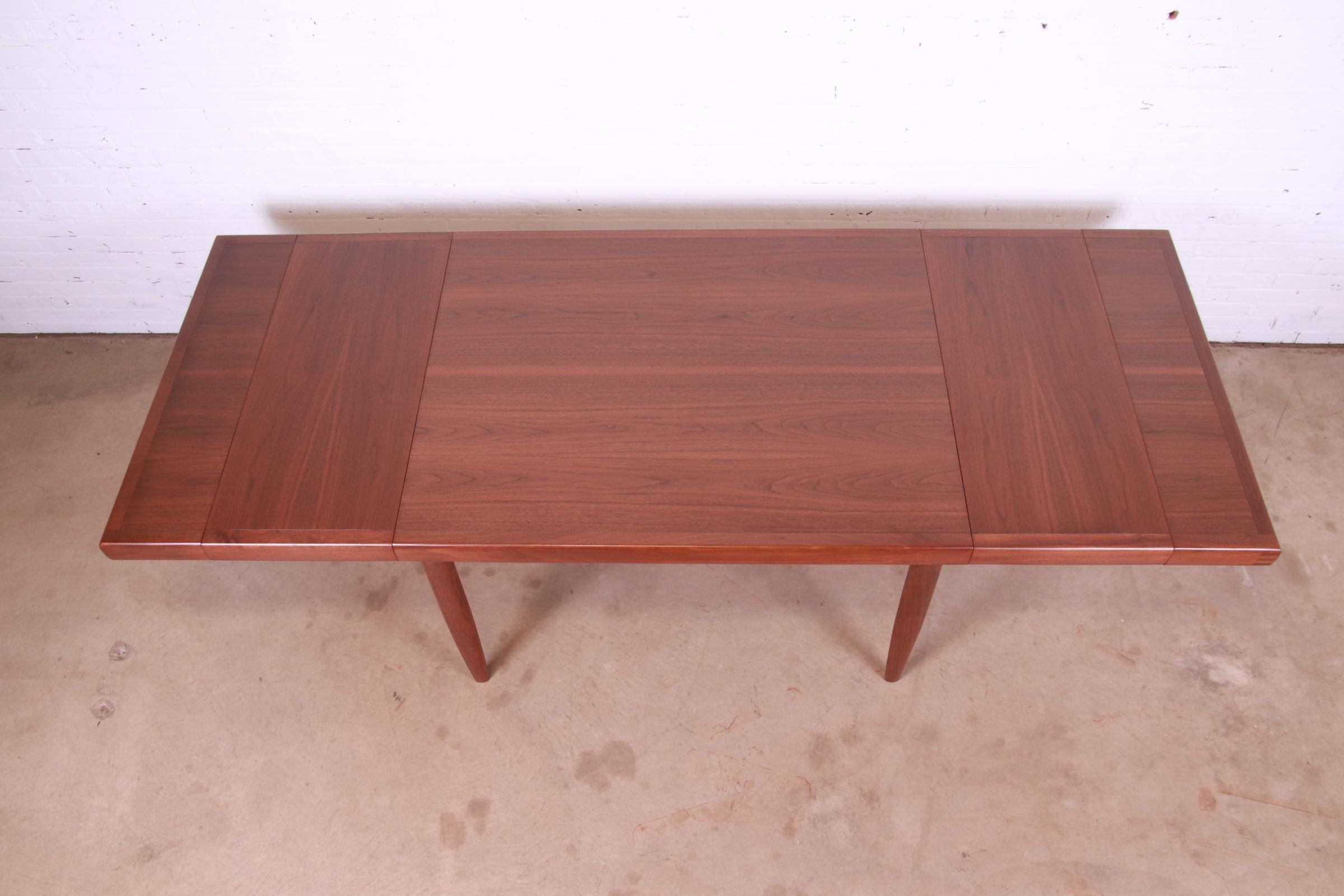 George Nakashima for Widdicomb Origins Collection Walnut Dining Table, 1958 1