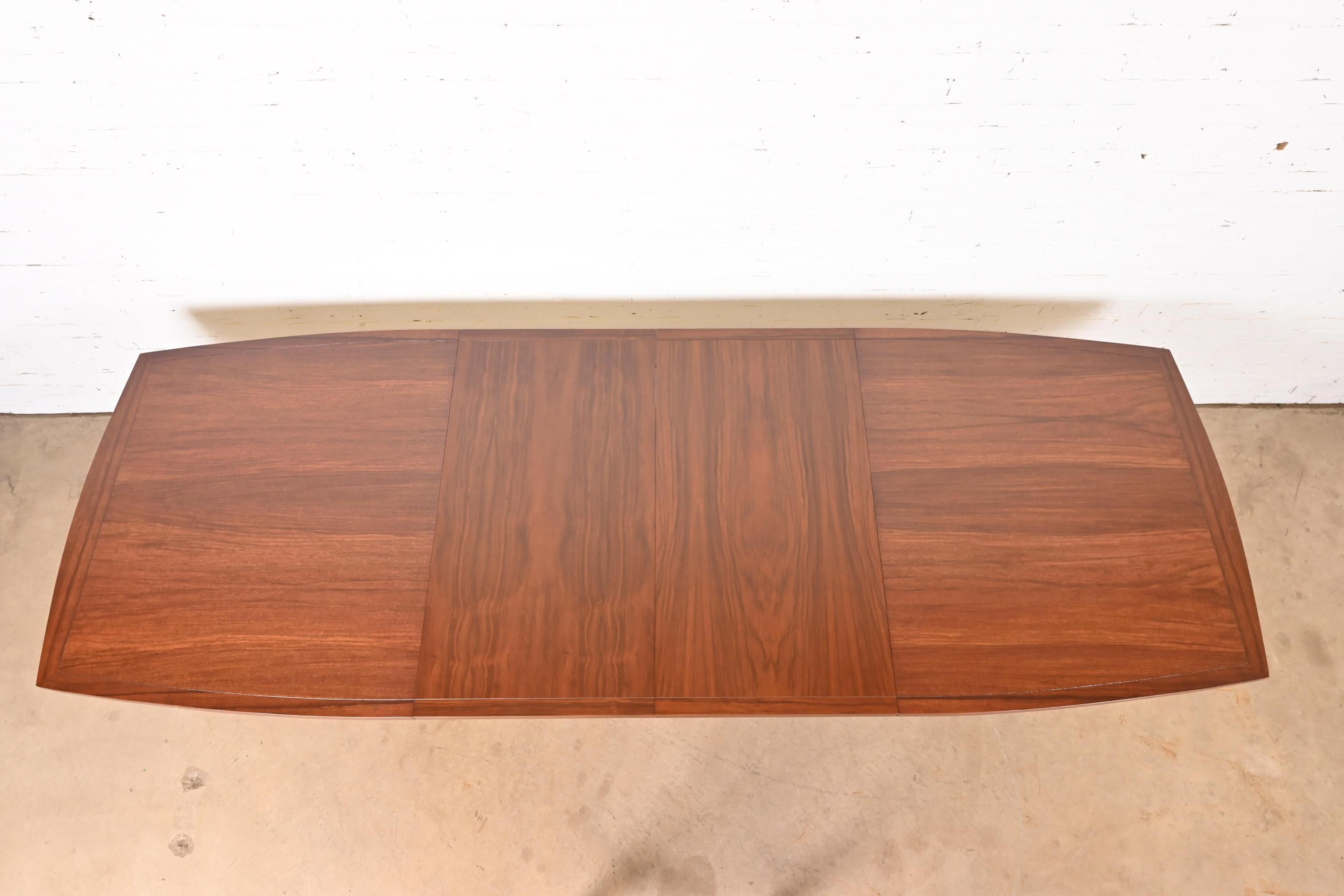 Noyer Table de salle à manger à rallonge George Nakashima de la collection Widdicomb Origins en vente