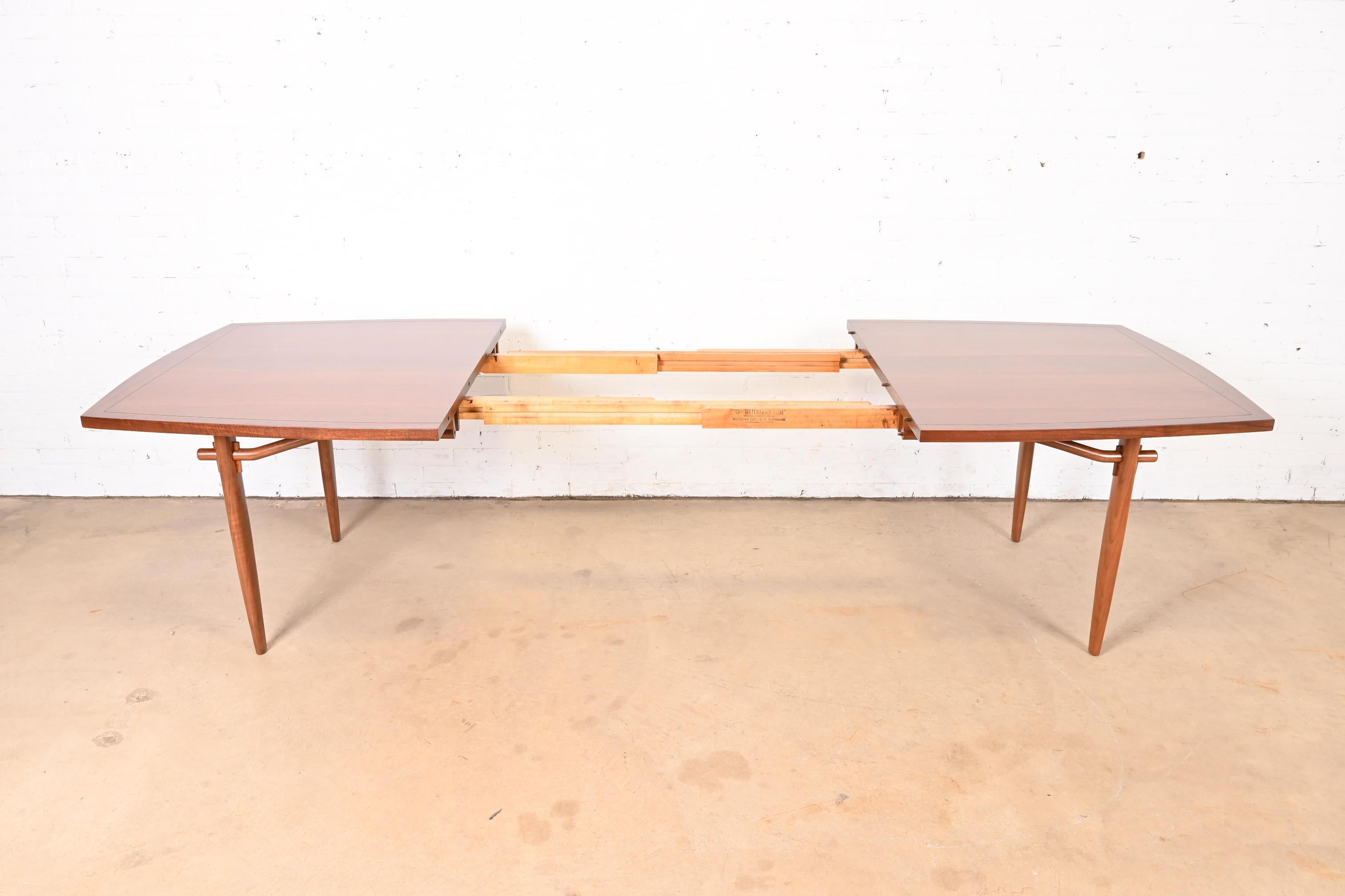 Table de salle à manger à rallonge George Nakashima de la collection Widdicomb Origins en vente 1