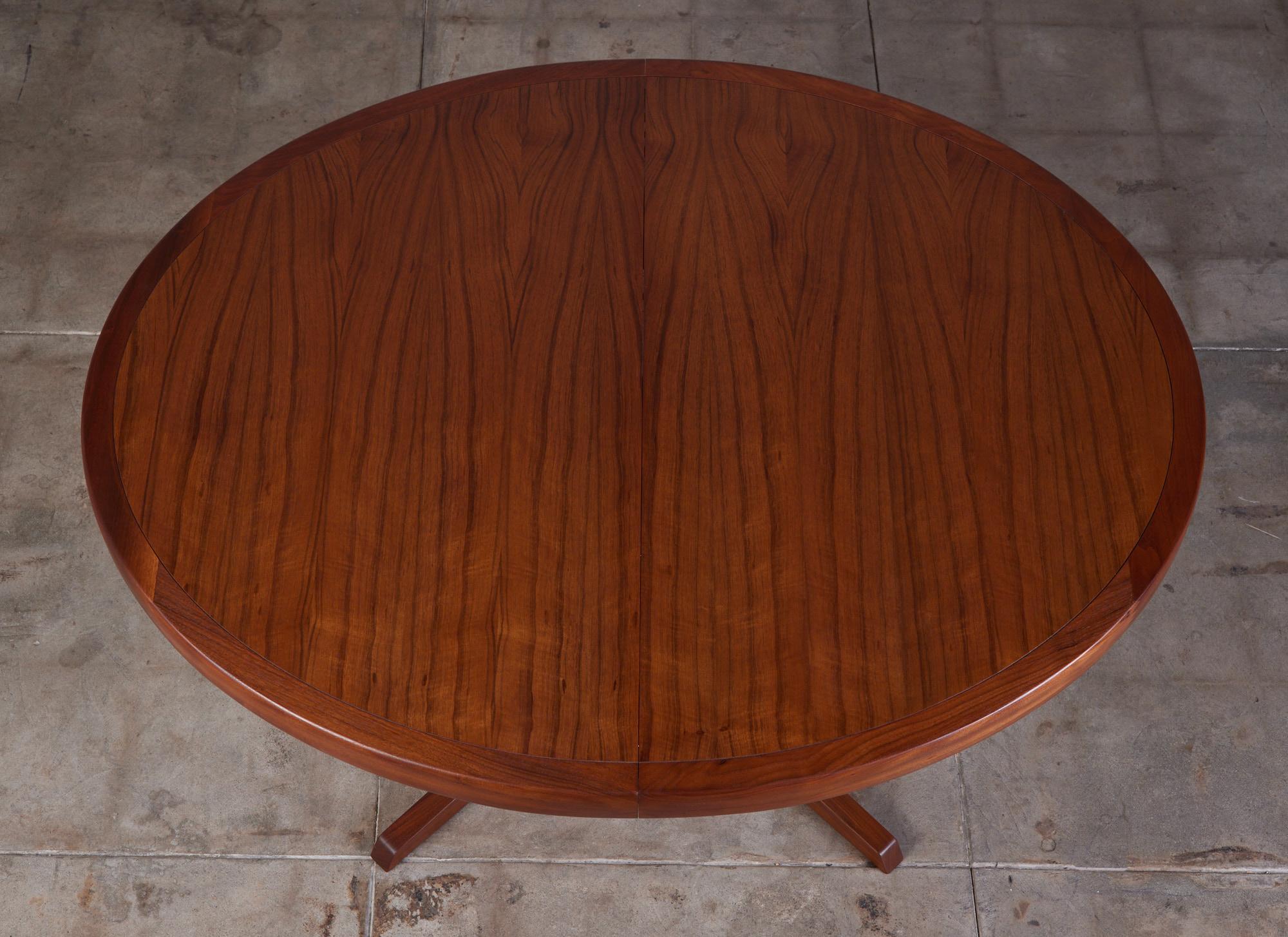 Mid-20th Century George Nakashima for Widdicomb Walnut Dining Table